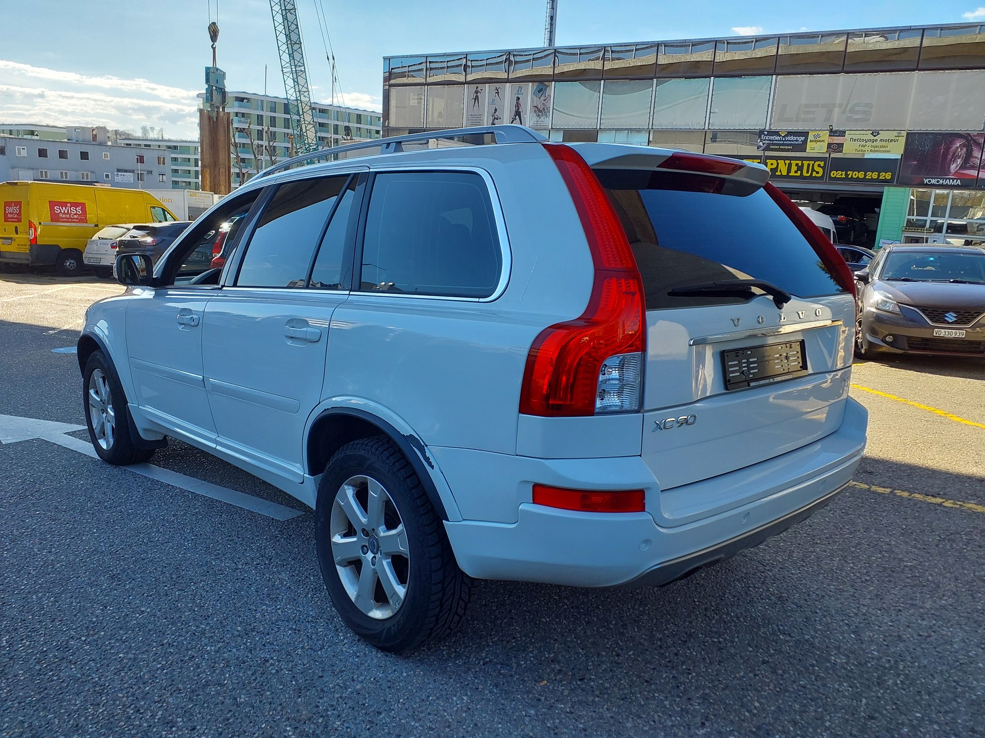 VOLVO XC90 D5 AWD Summum Geartronic-image-5