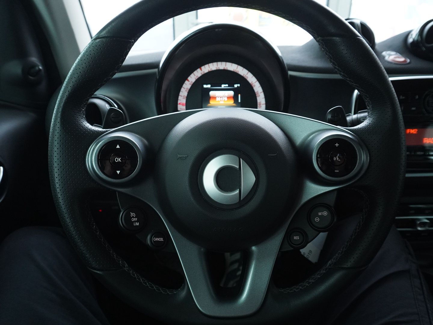 SMART fortwo prime twinmatic-image-4
