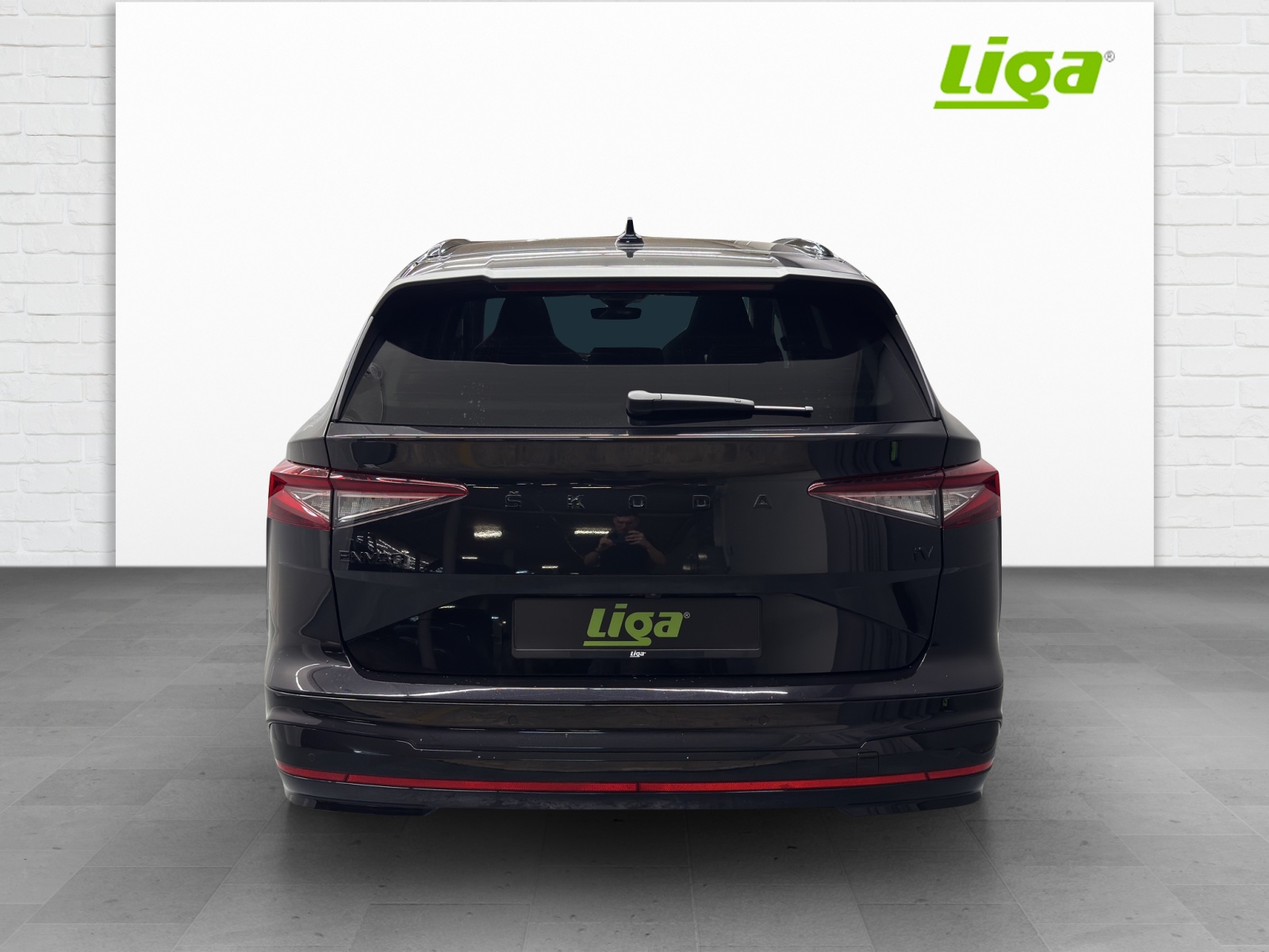 SKODA Enyaq iV RS 4x4-image-4