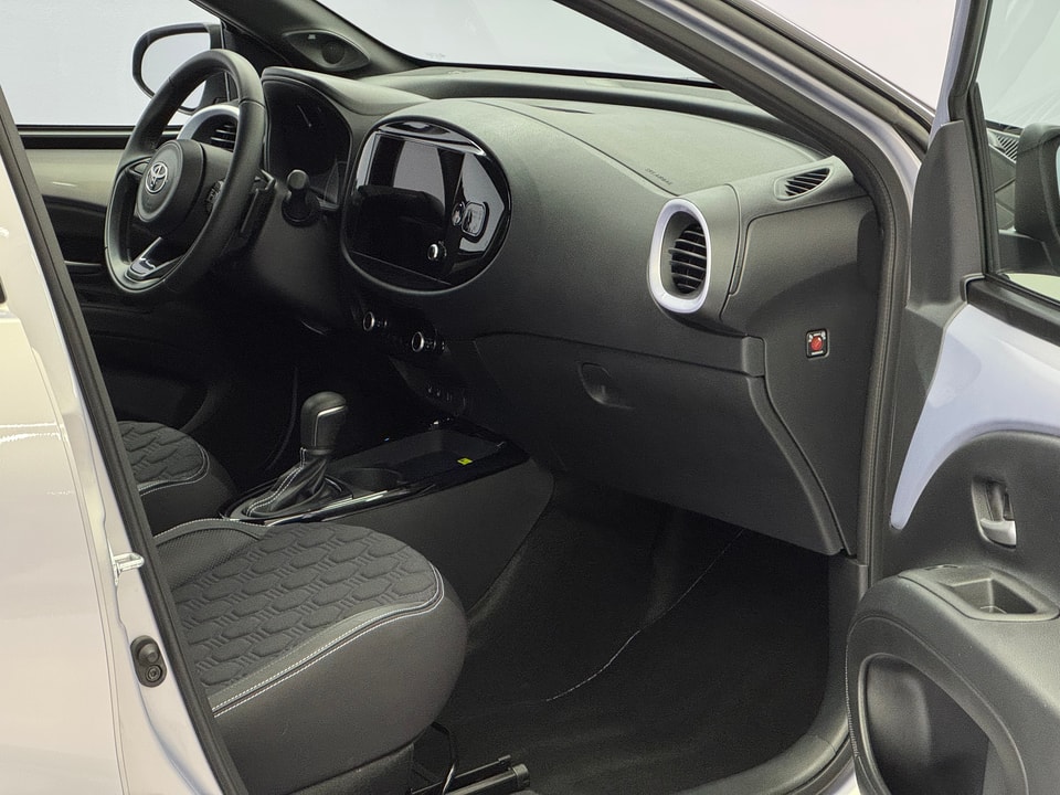 Aygo X 1.0 VVT-i JBL Edition