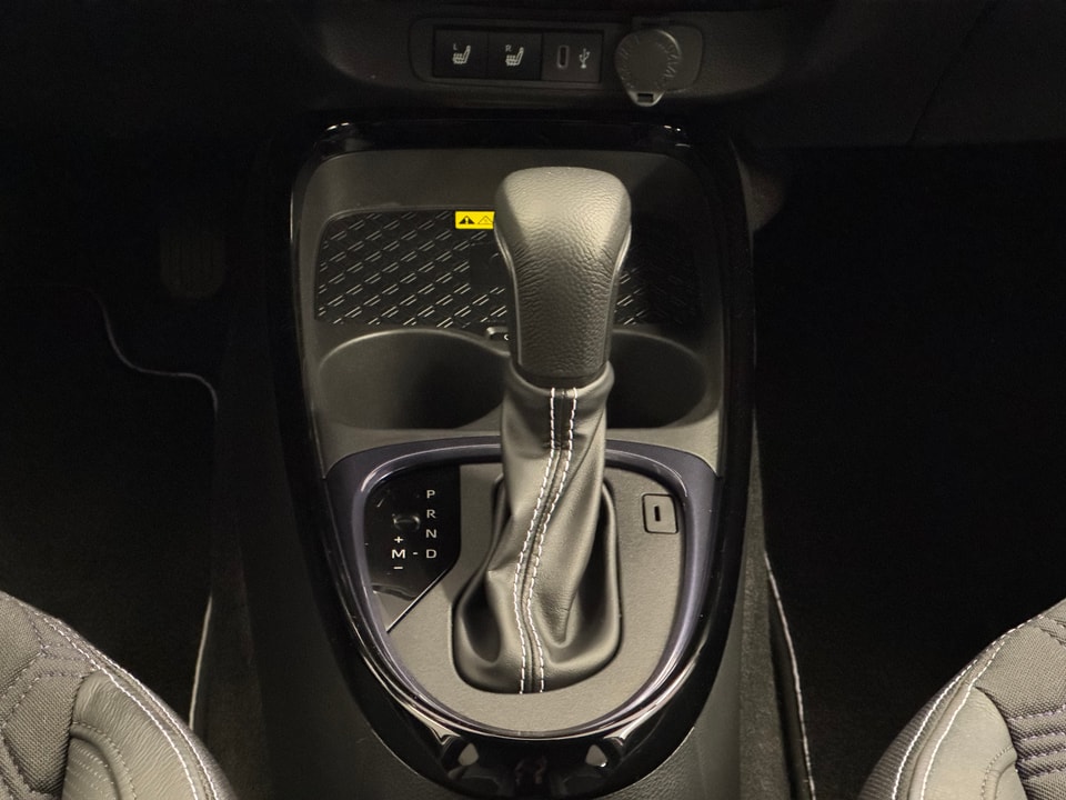 Aygo X 1.0 VVT-i JBL Edition