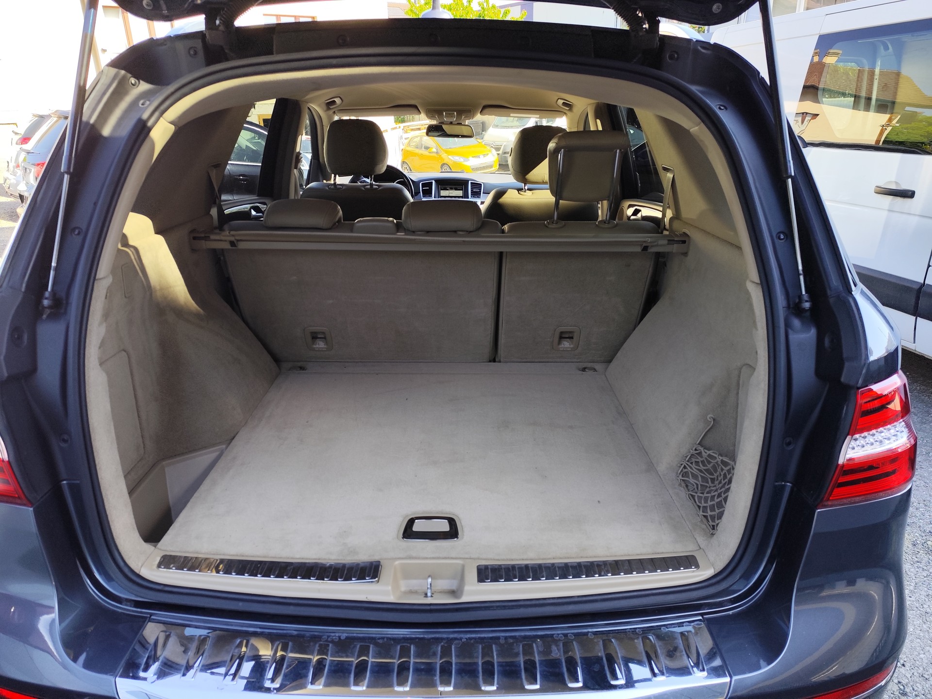 MERCEDES-BENZ ML 350 BlueTEC 4Matic 7G-Tronic-image-11