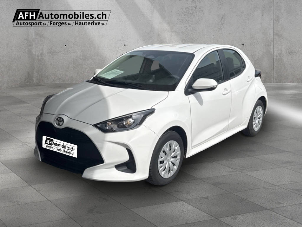 TOYOTA Yaris 1.5 VVT-i HSD Comfort