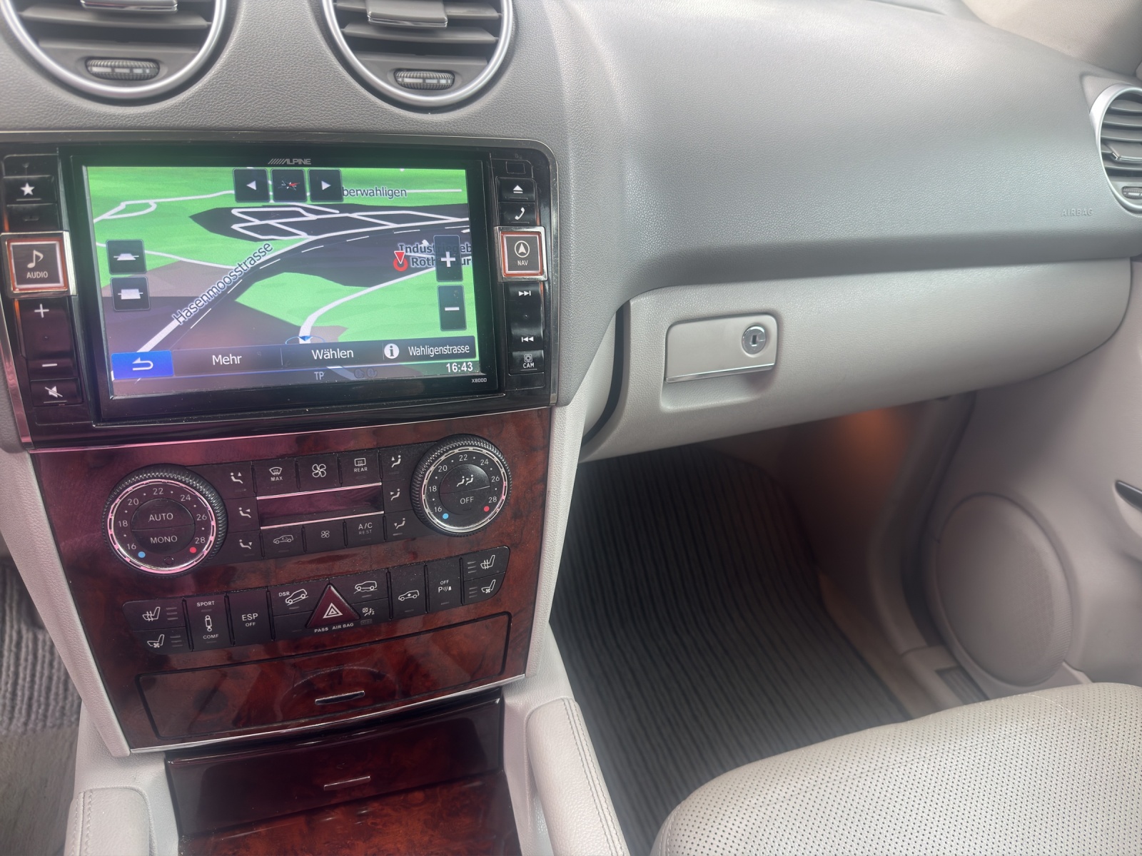 MERCEDES-BENZ ML 320 CDI 4Matic 7G-Tronic-image-7