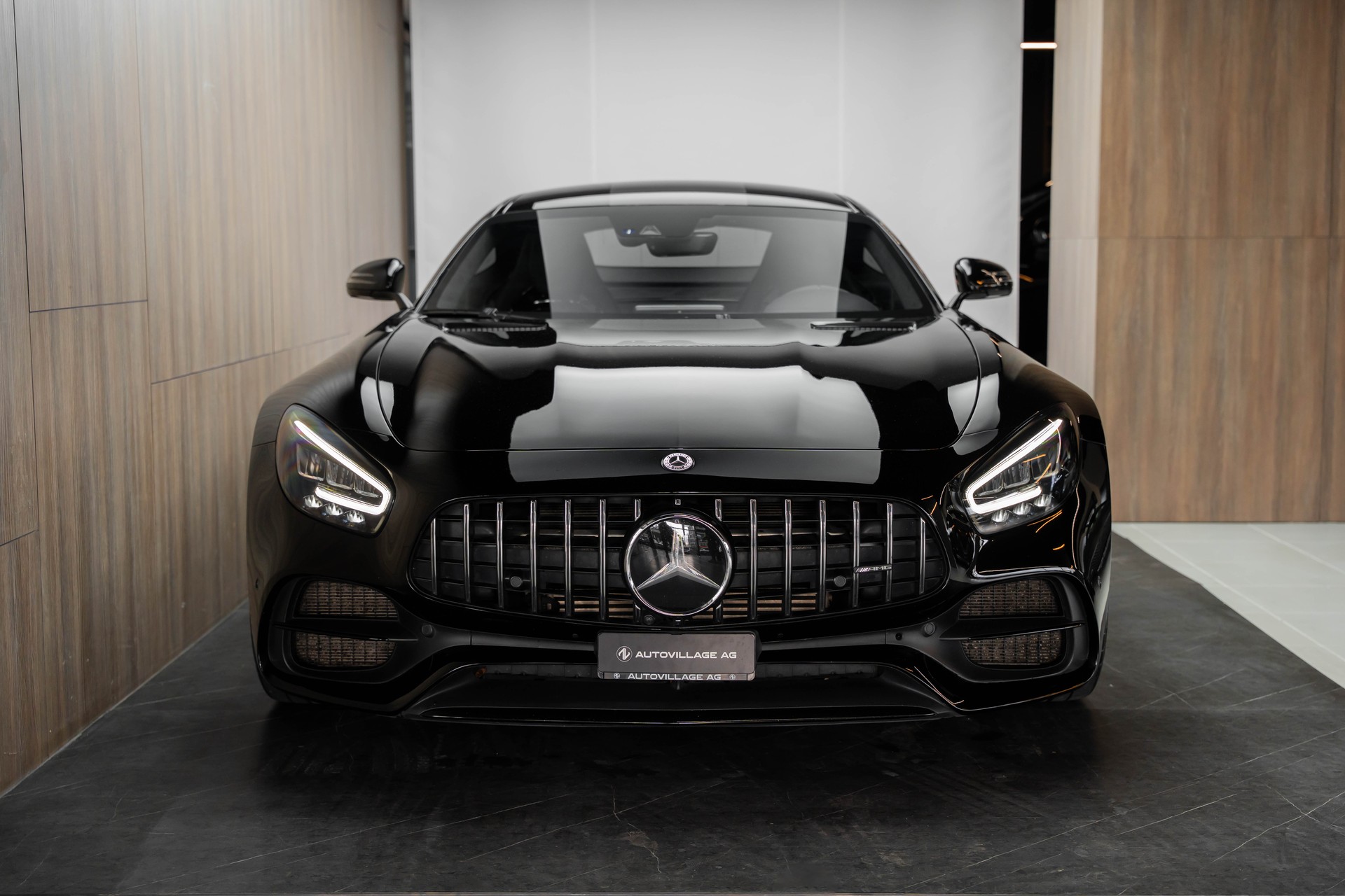 MERCEDES-BENZ AMG GT Speedshift DCT-image-28