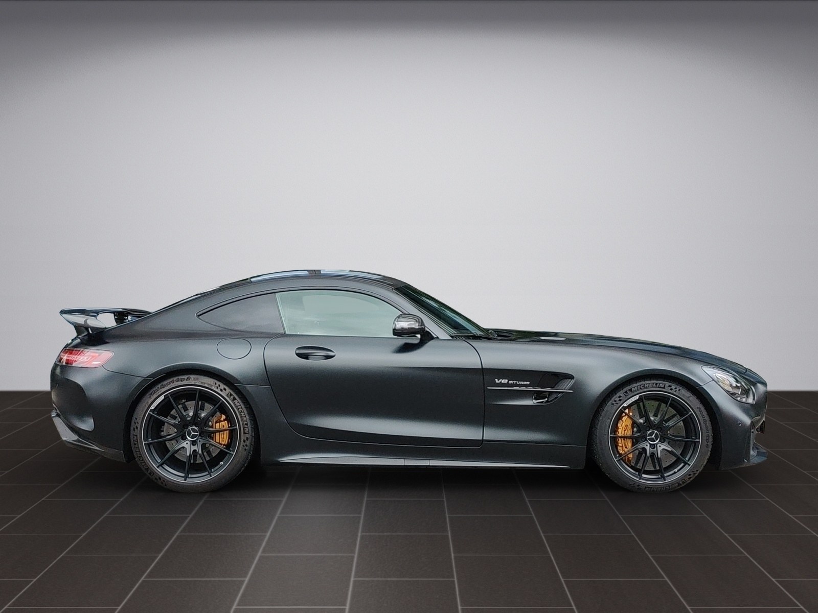 MERCEDES-BENZ AMG GT C190 Coupé AMG GT R-showroom-element-1