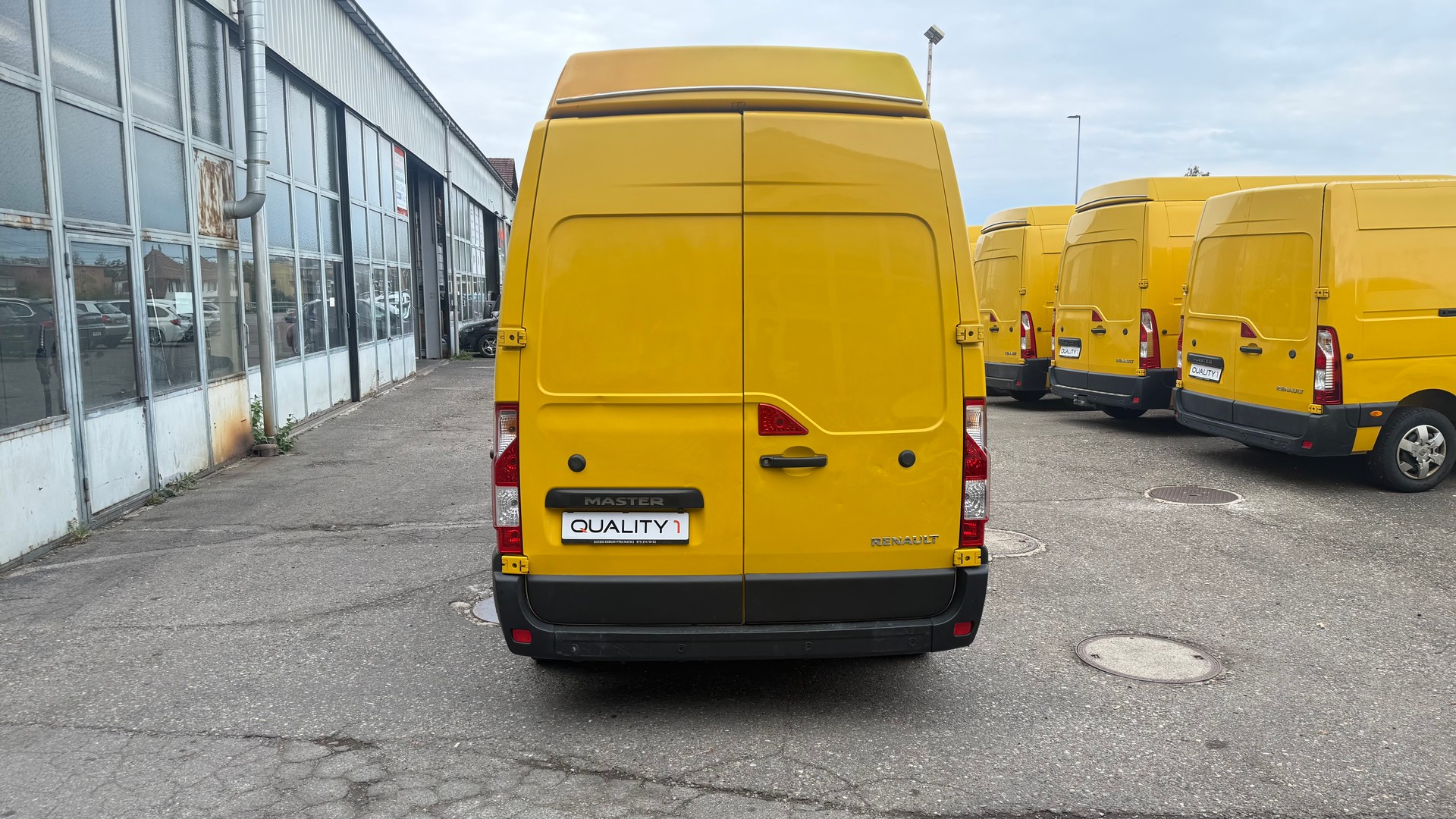 RENAULT Master T35 2.3dCi 130 L3H3-image-5
