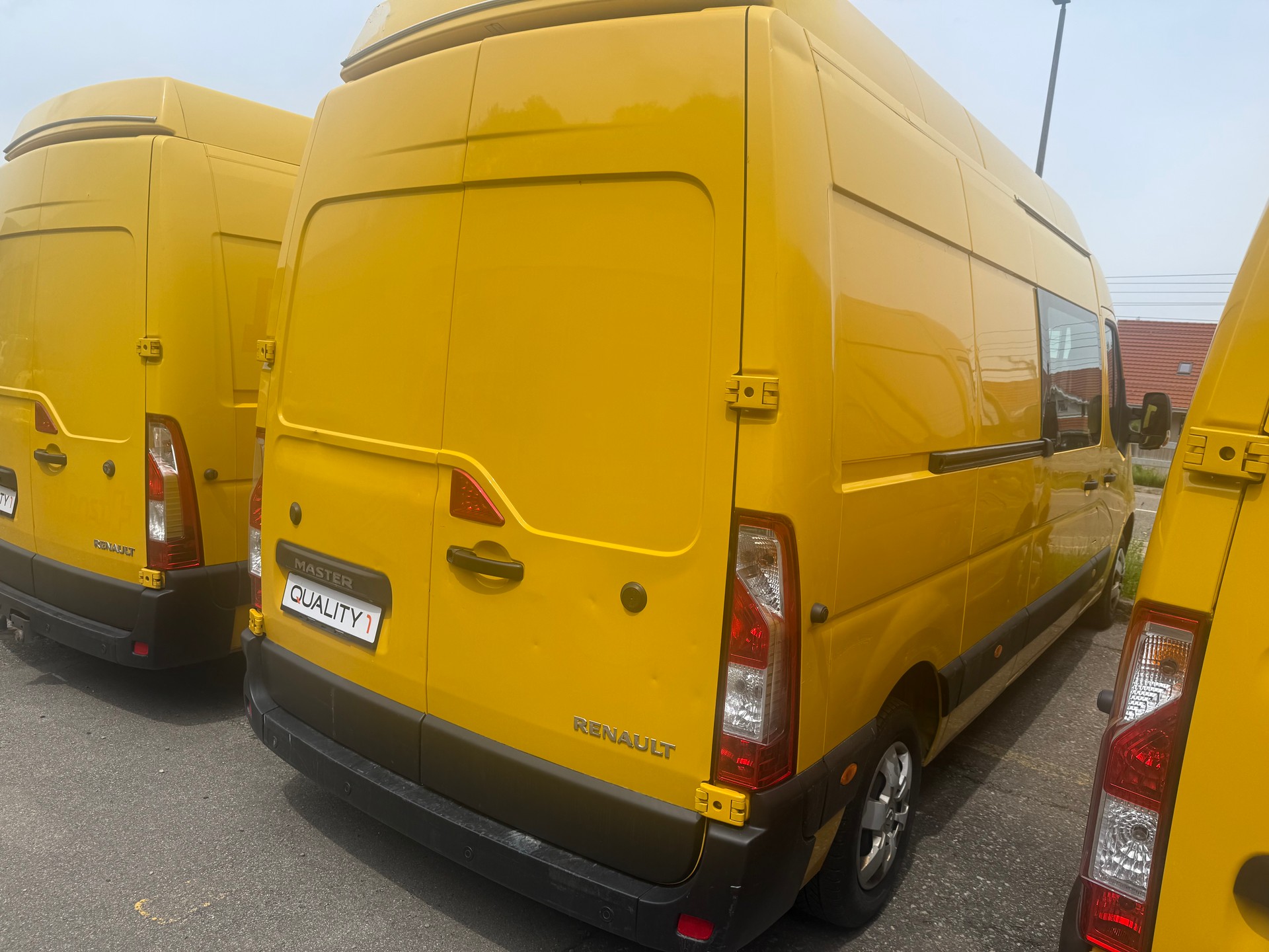 RENAULT Master T35 2.3dCi 130 L3H3-image-2