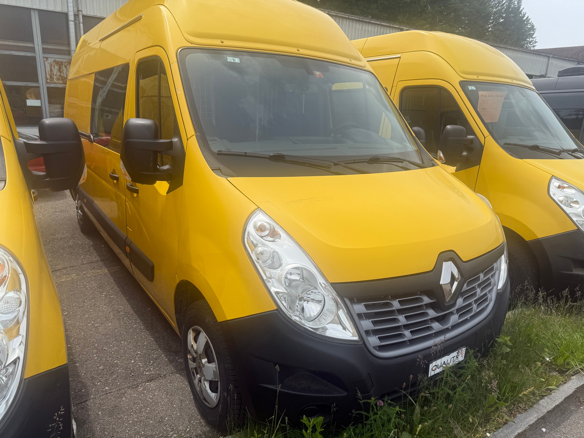 RENAULT Master T35 2.3dCi 130 L3H3-image-1