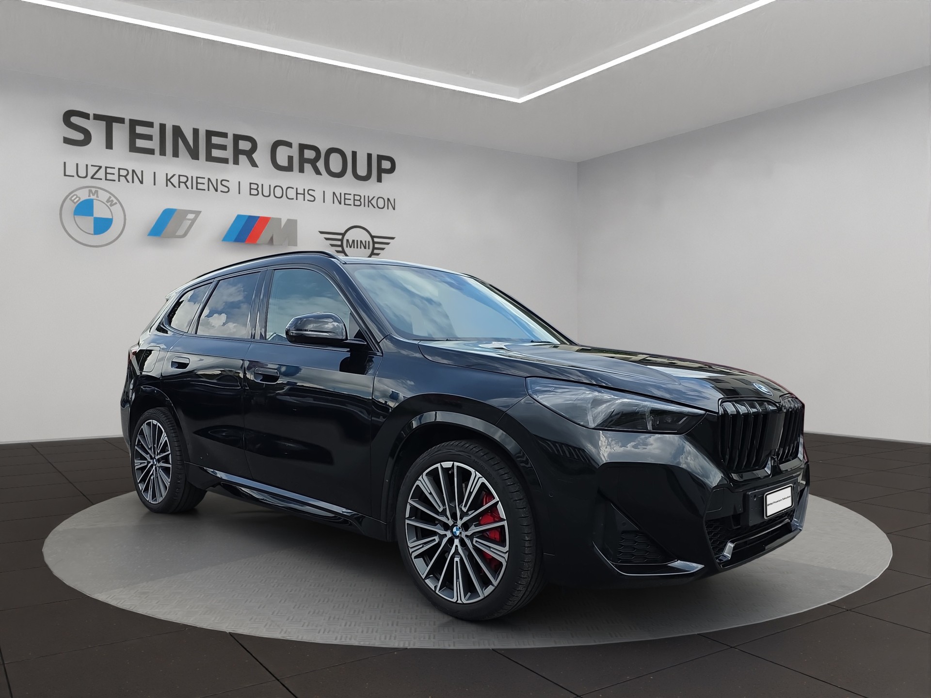 BMW X1 xDrive 30e M Sport Pro-image-1