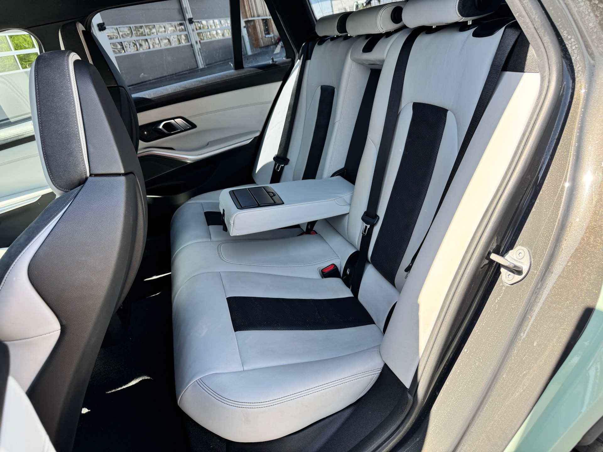 BMW M3 Touring xDrive Competition M-image-7