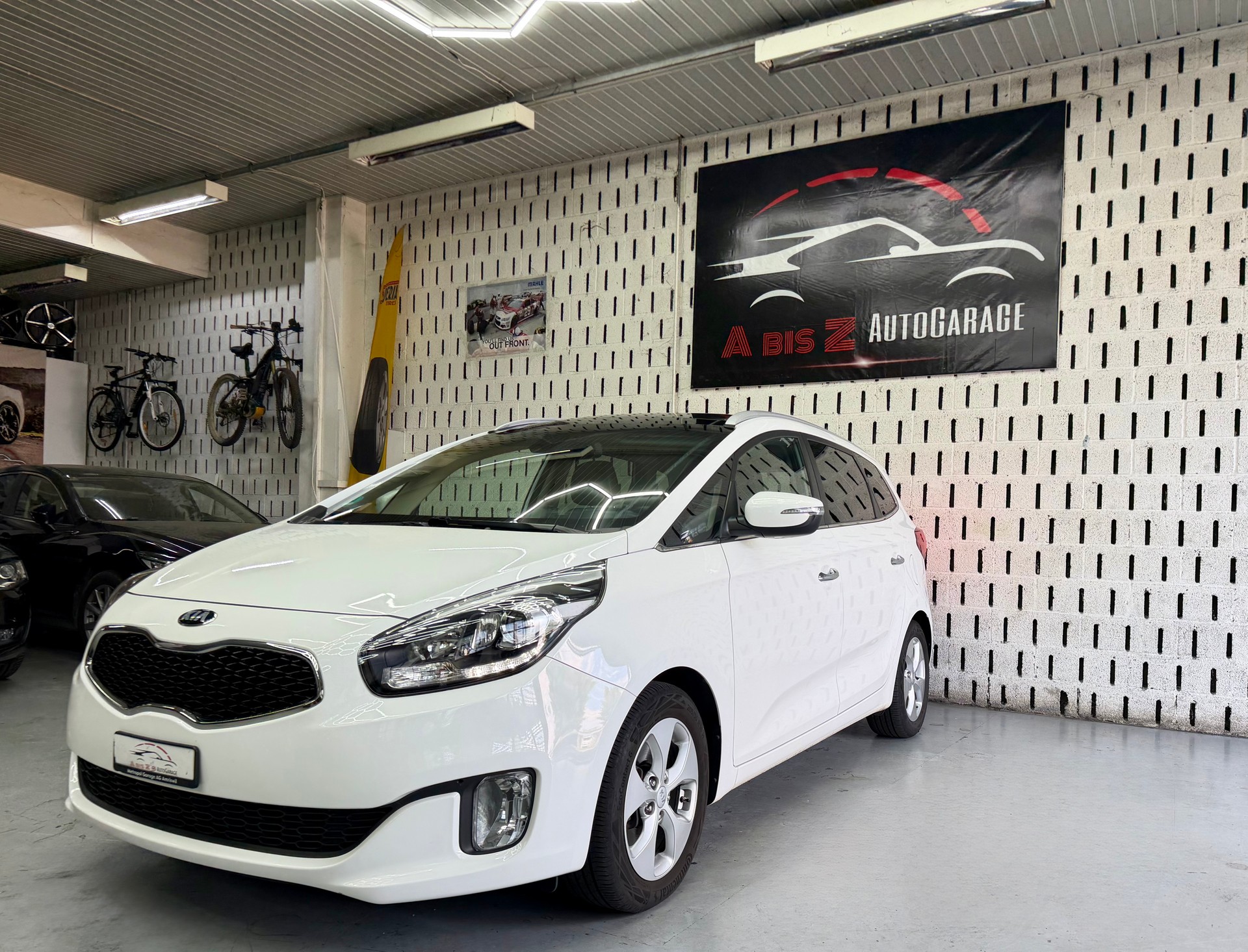 KIA Carens 1.7 CRDi Swiss Eco Edition DCT