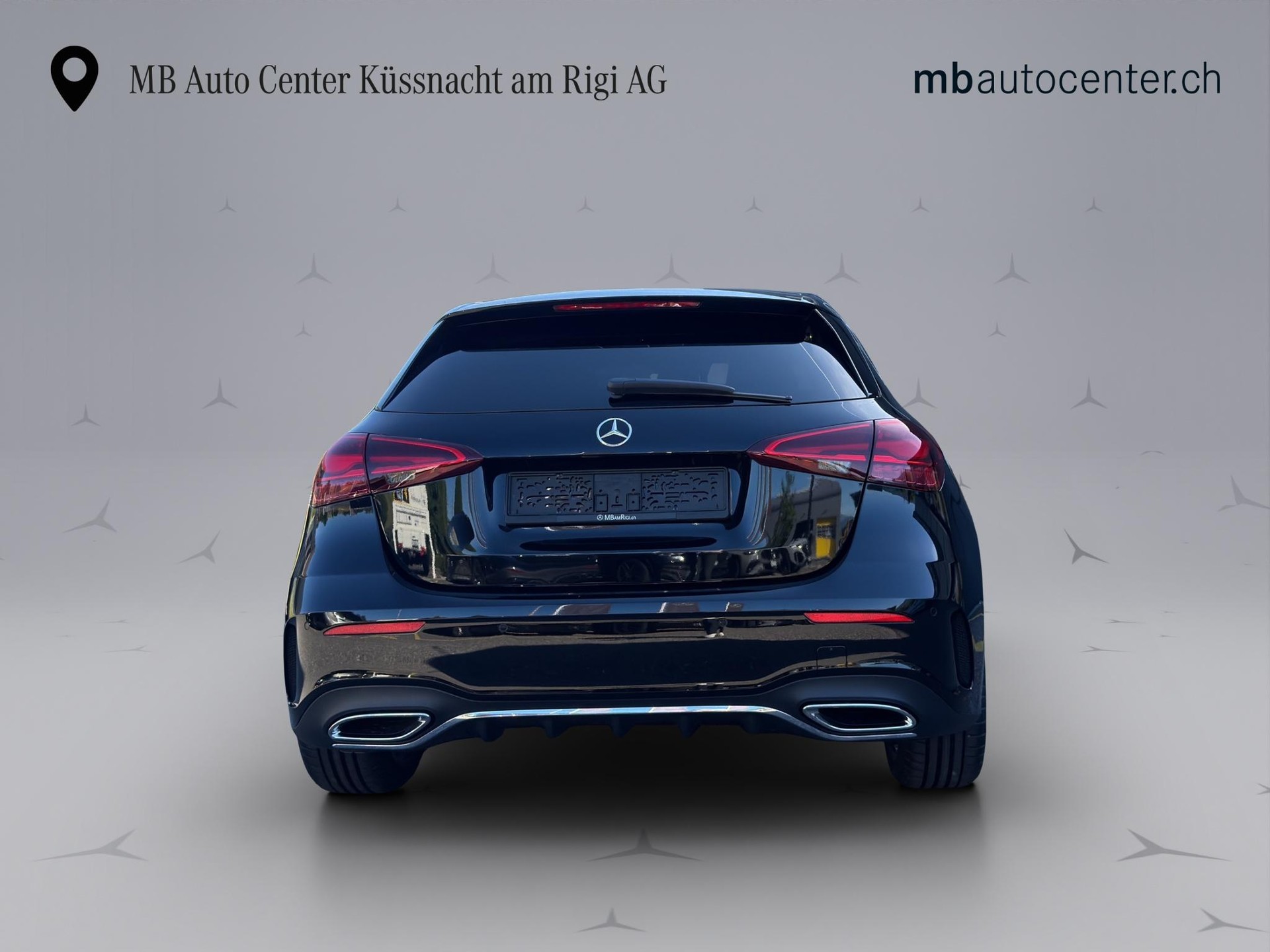 MERCEDES-BENZ A 250 AMG Line 4m-image-4