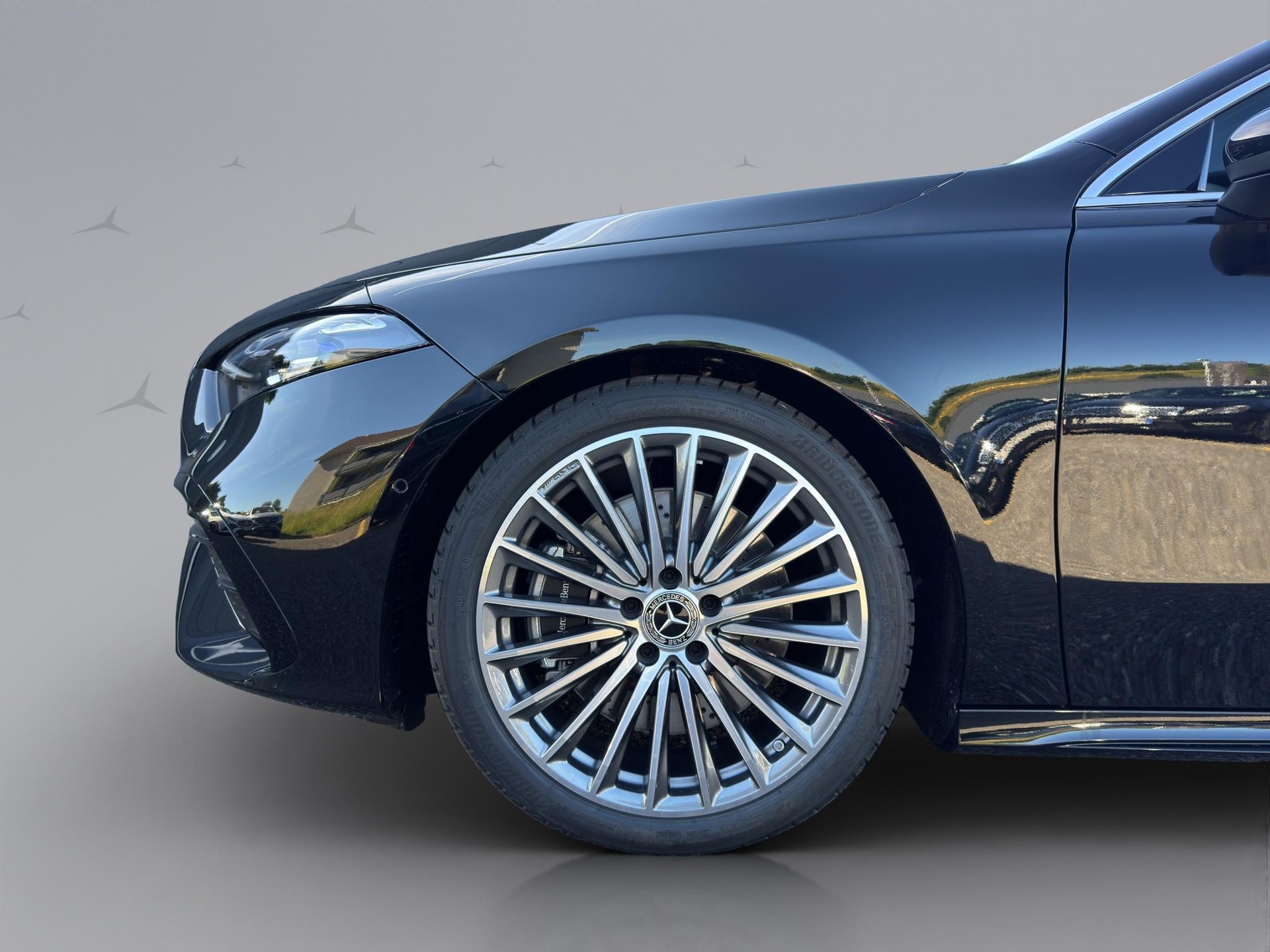 MERCEDES-BENZ A 250 AMG Line 4m-image-15