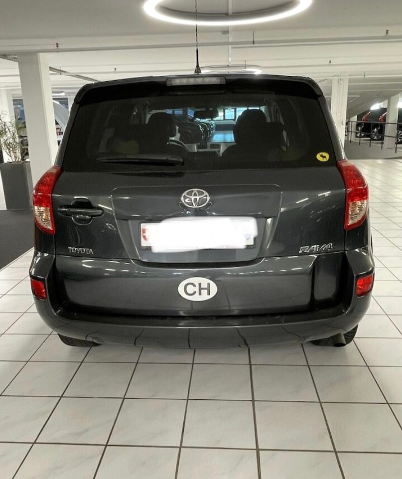 TOYOTA RAV-4 2.2D-4 D CleanPower Linea Sol-image-2