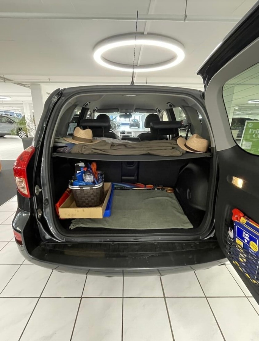 TOYOTA RAV-4 2.2D-4 D CleanPower Linea Sol-image-9