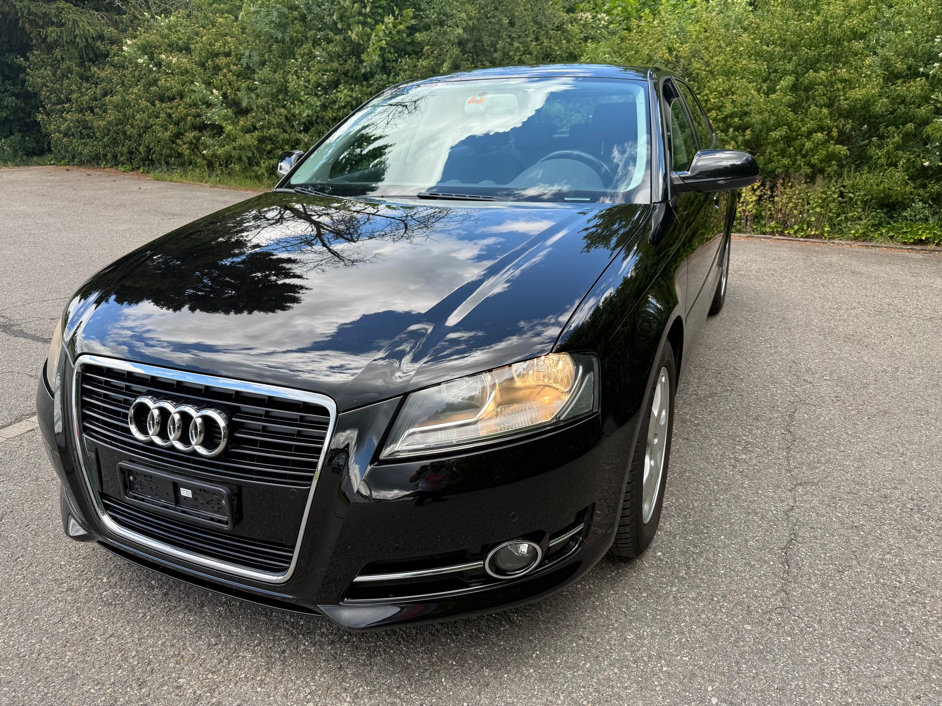 AUDI 1.6 TDI 105 Ambition-image-0