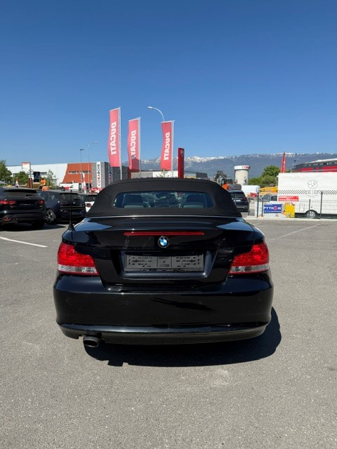 BMW 120i Cabrio Steptronic-image-3