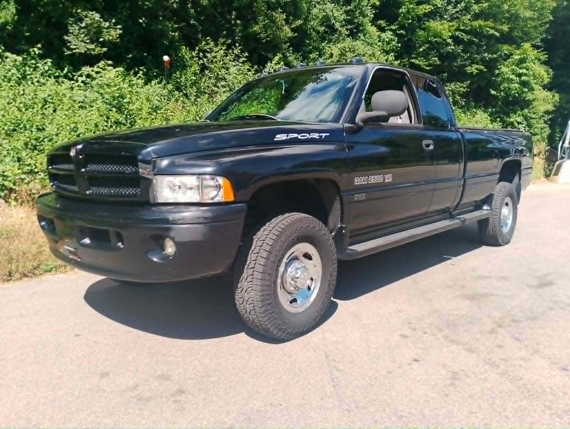 DODGE 2500 SLT