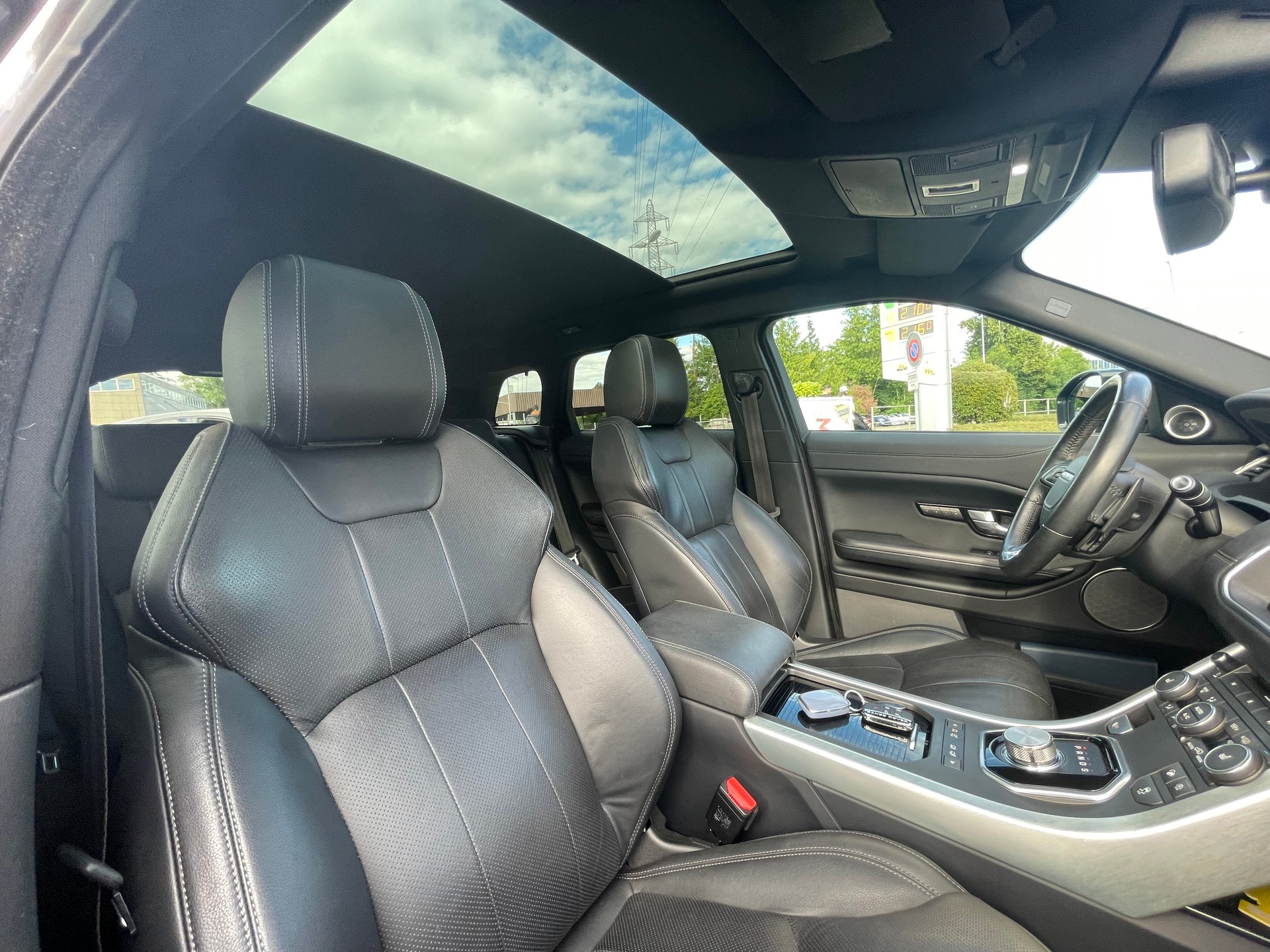 LAND ROVER Range Rover Evoque 2.0 Si4 Autobiography AT9-image-8