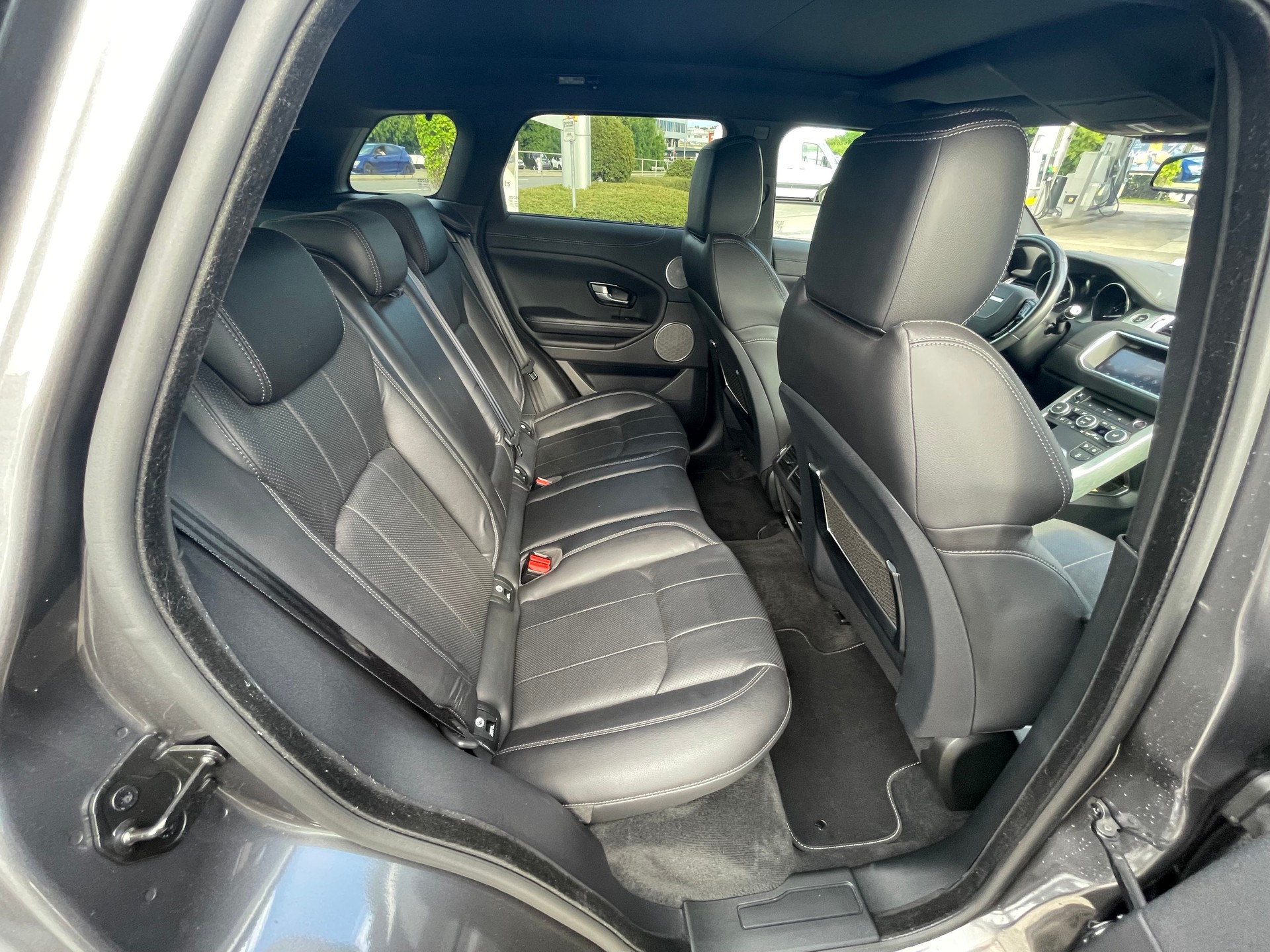 LAND ROVER Range Rover Evoque 2.0 Si4 Autobiography AT9-image-6