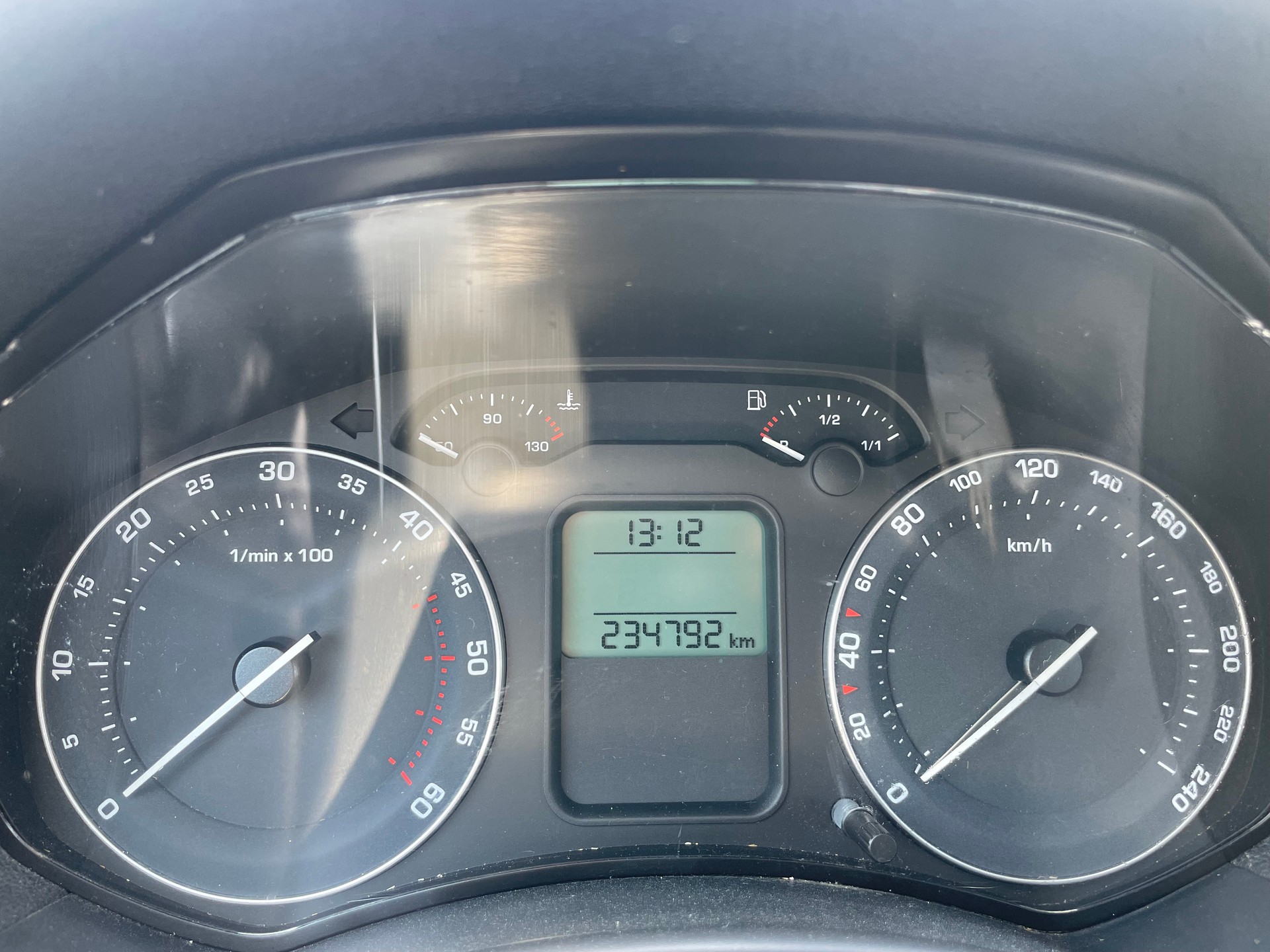 SKODA Octavia 1.9 TDI Adventure 4x4-image-11