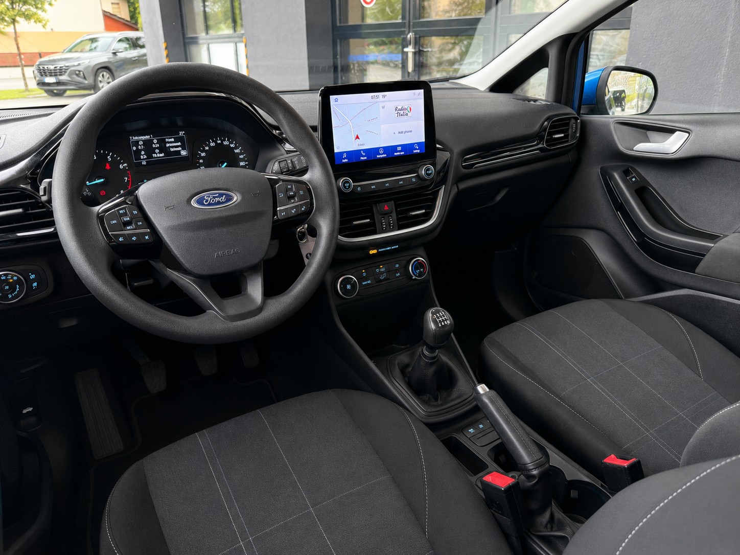 FORD Fiesta 1.0 SCTi Cool & Connect-image-8