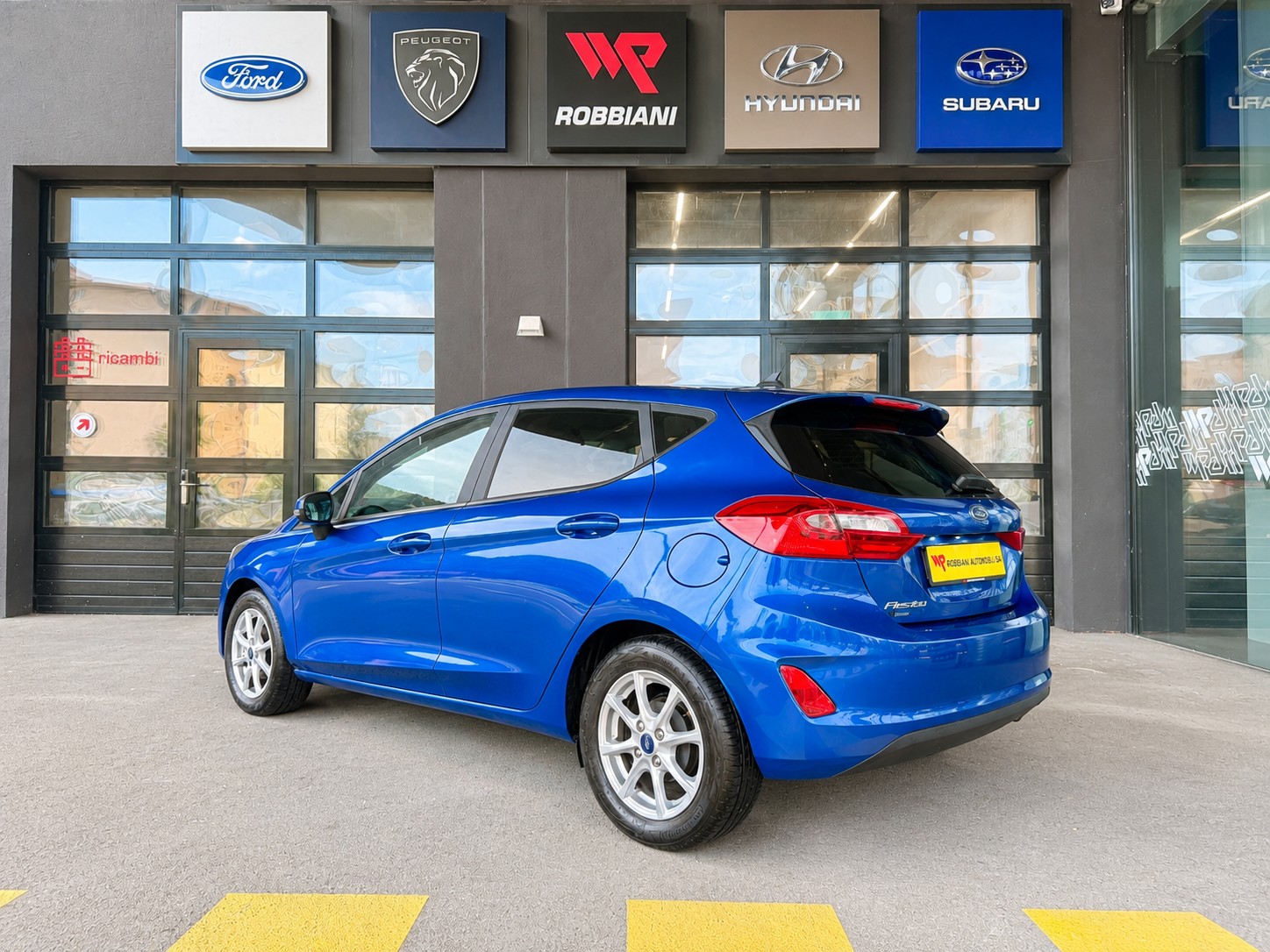 FORD Fiesta 1.0 SCTi Cool & Connect-image-2