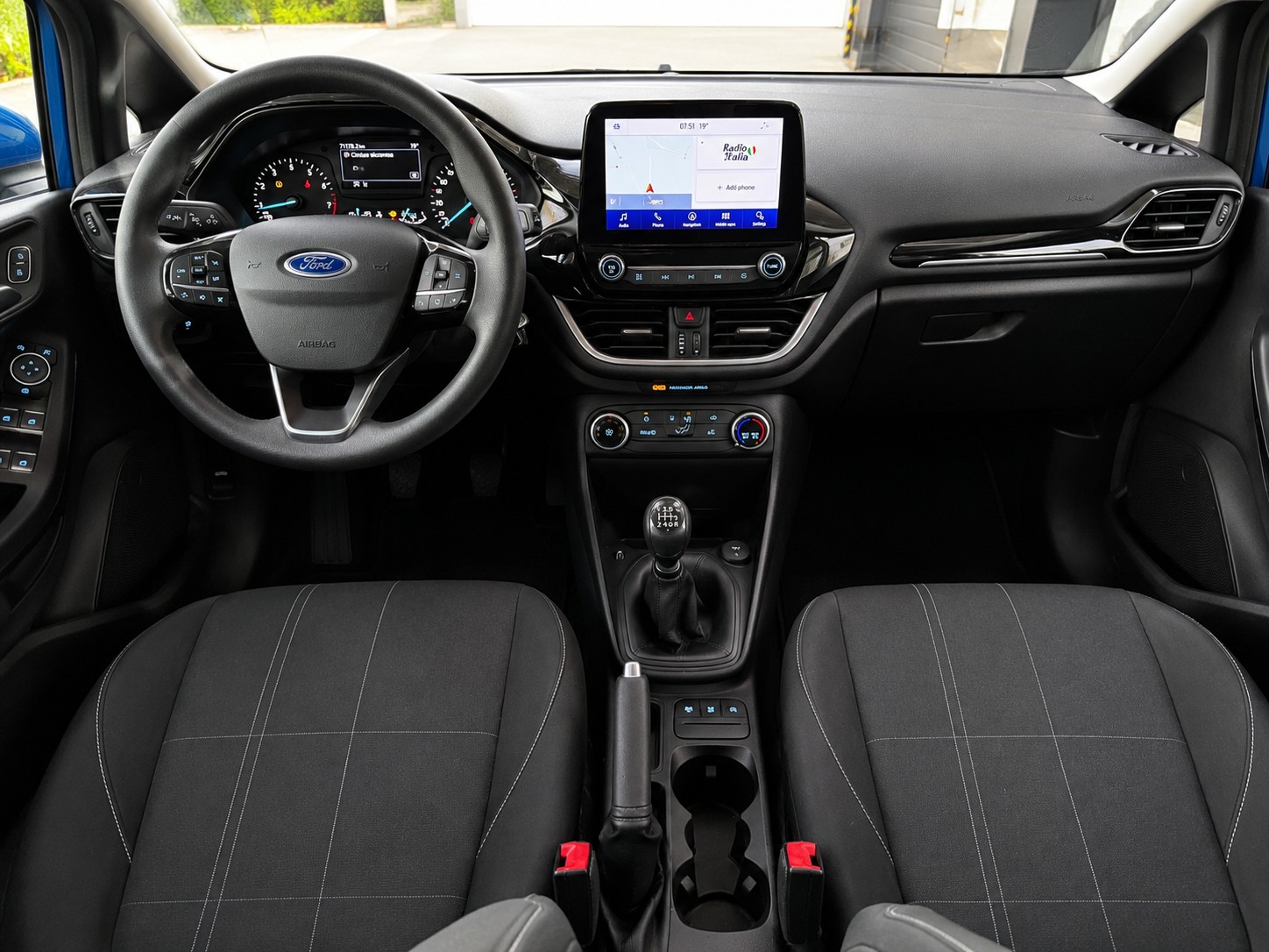 FORD Fiesta 1.0 SCTi Cool & Connect-image-7