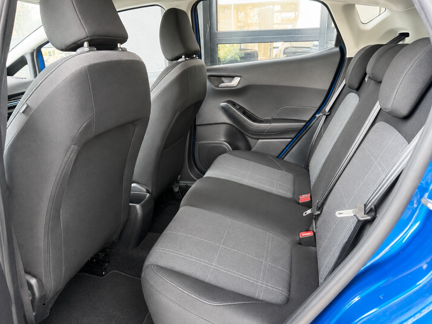 FORD Fiesta 1.0 SCTi Cool & Connect-image-13