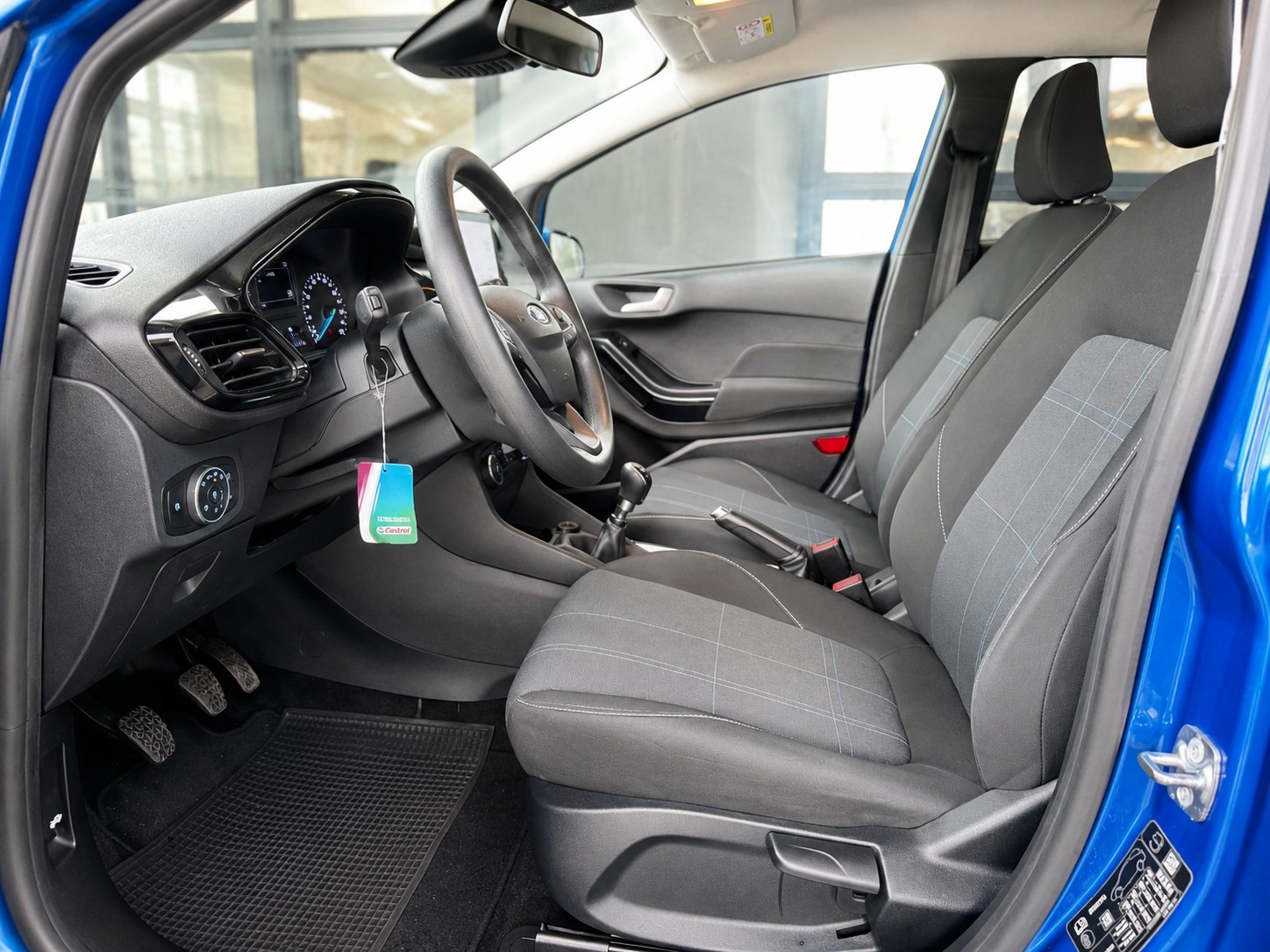FORD Fiesta 1.0 SCTi Cool & Connect-image-6
