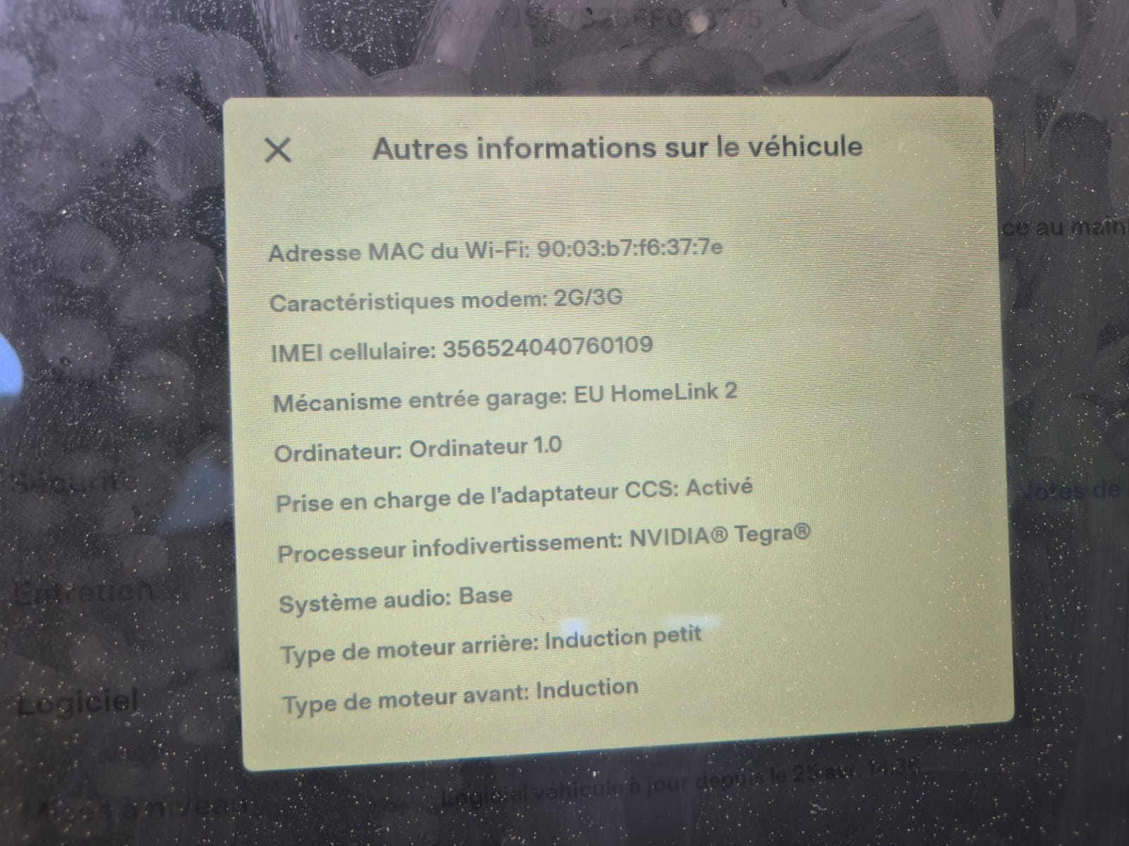 TESLA Model S 70 D-image-18