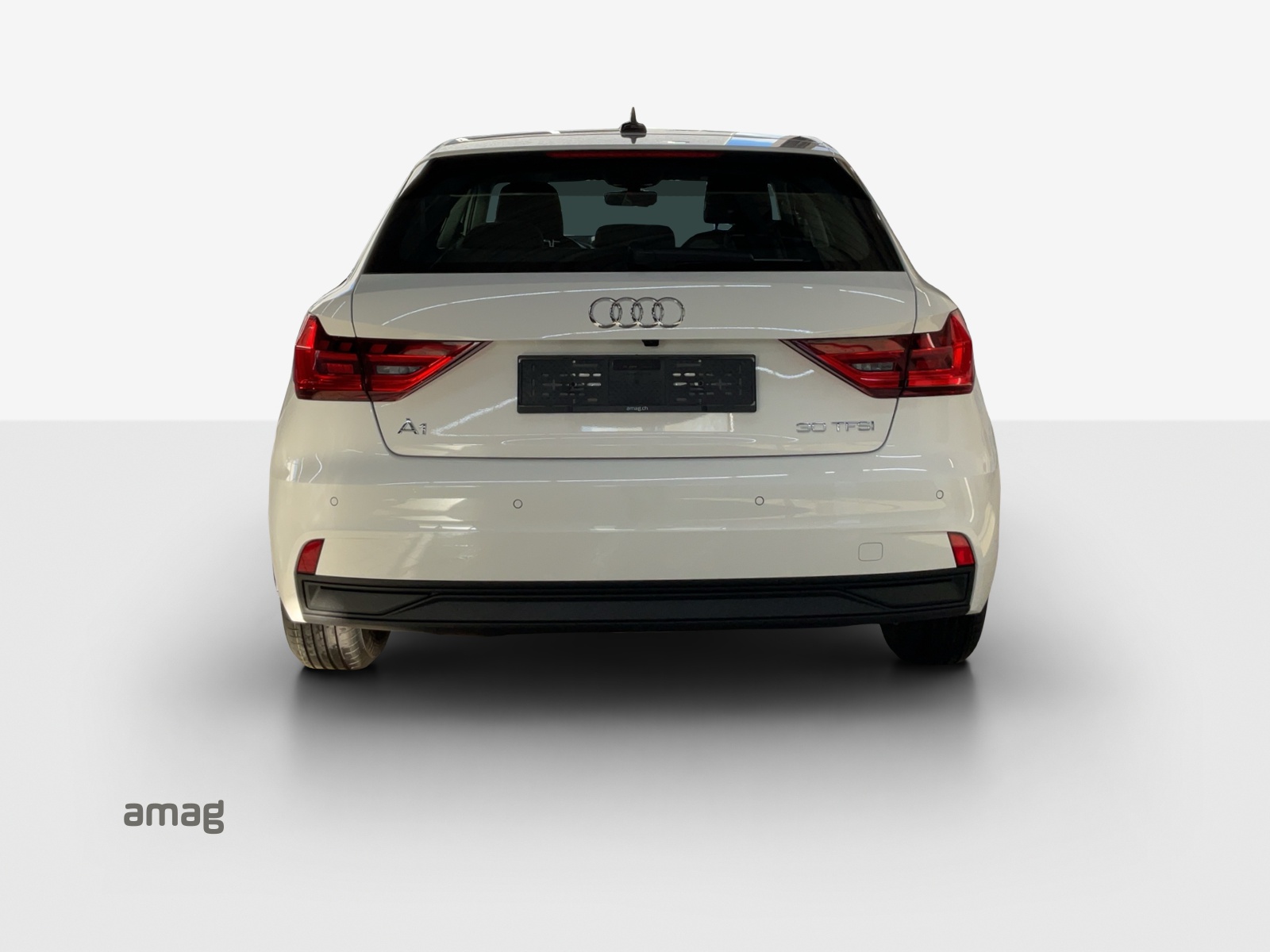 AUDI A1 Sportback 30 TFSI Attraction S-tronic-image-3