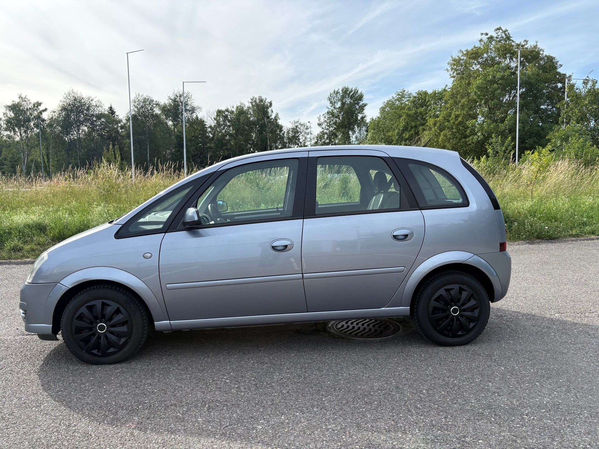 OPEL Meriva 1.6i-16 TP Cosmo-image-6