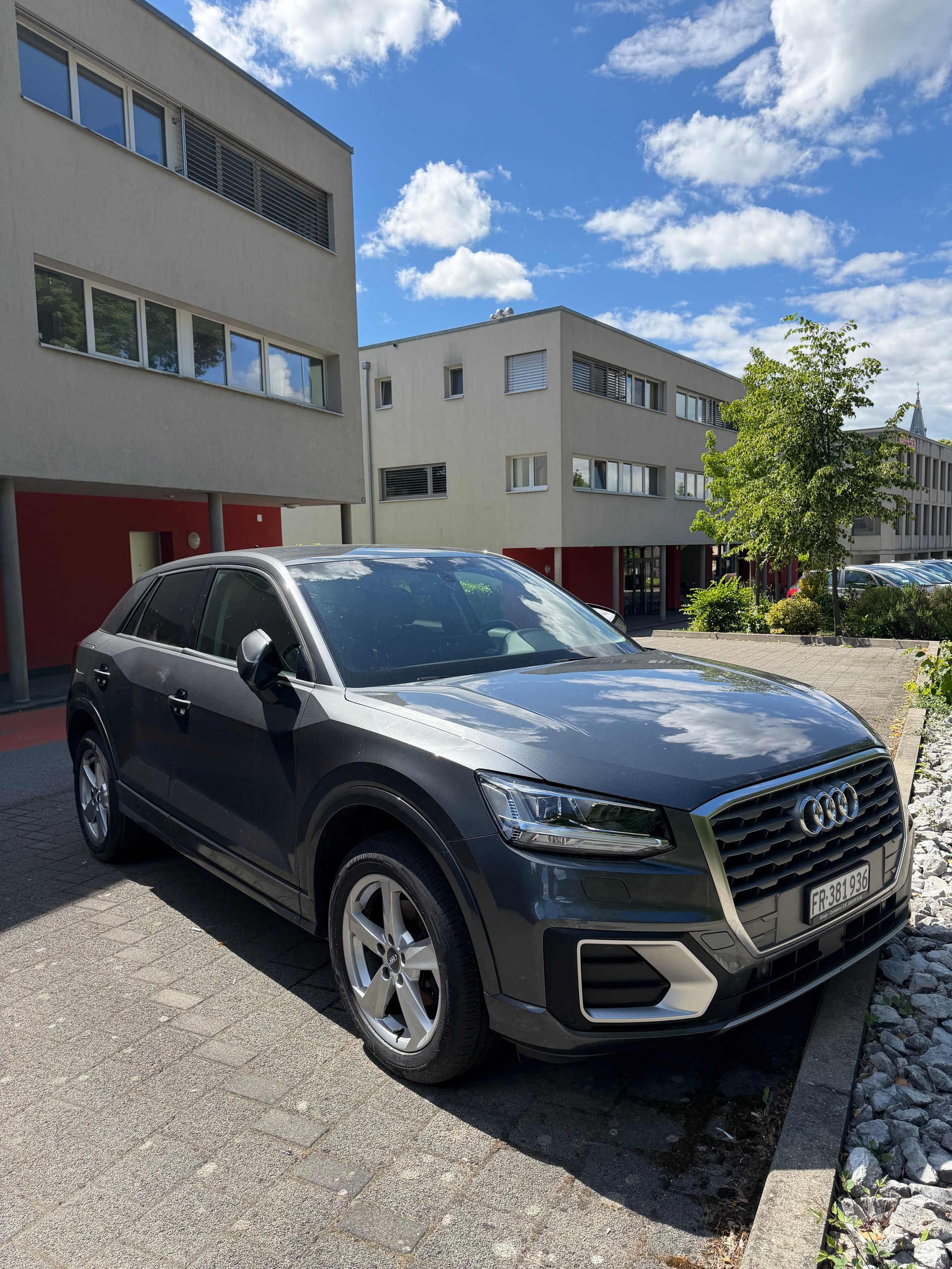 AUDI 1.0 30 TFSI Sport S-Tronic-image-0
