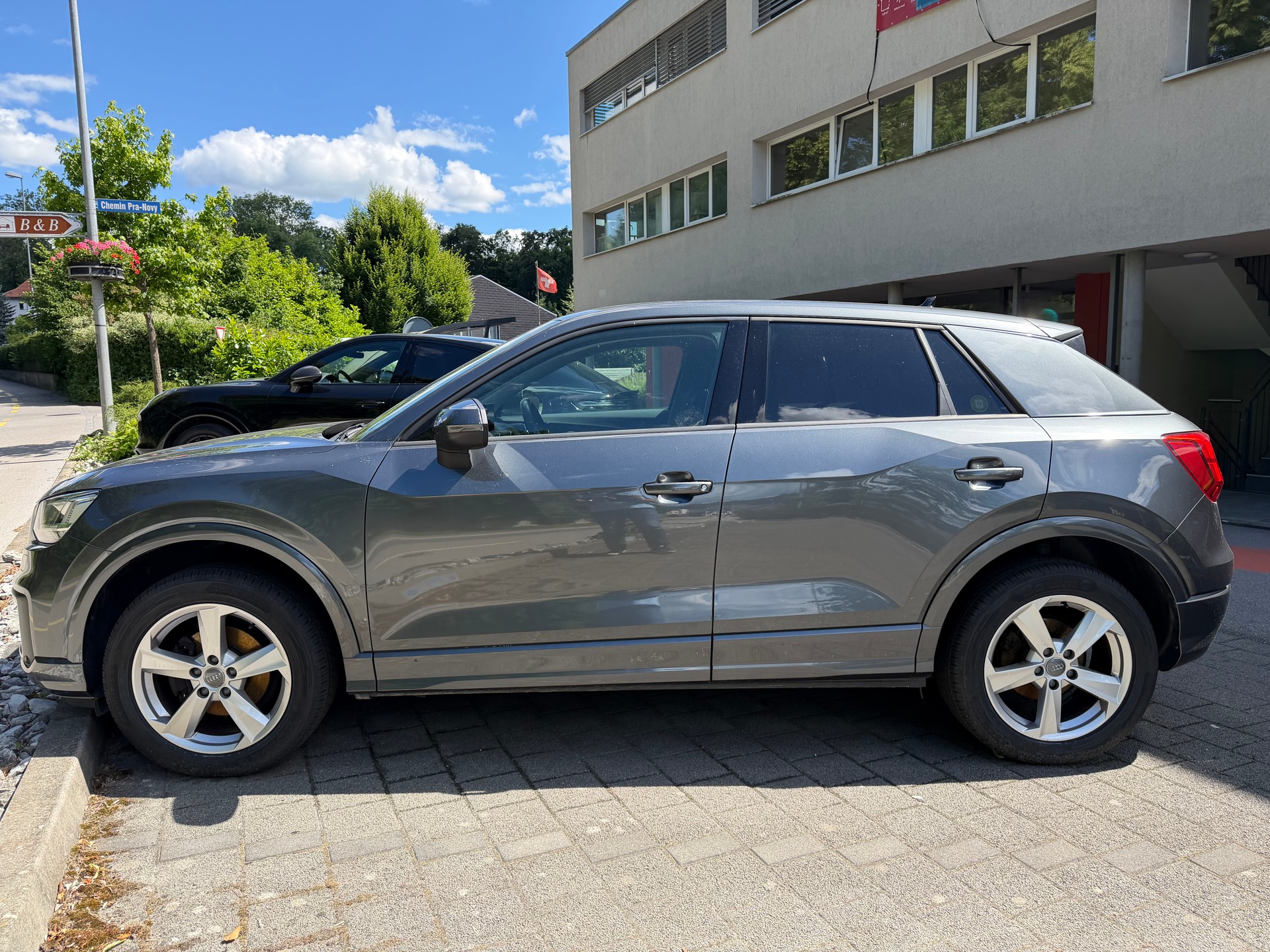 AUDI 1.0 30 TFSI Sport S-Tronic-image-1