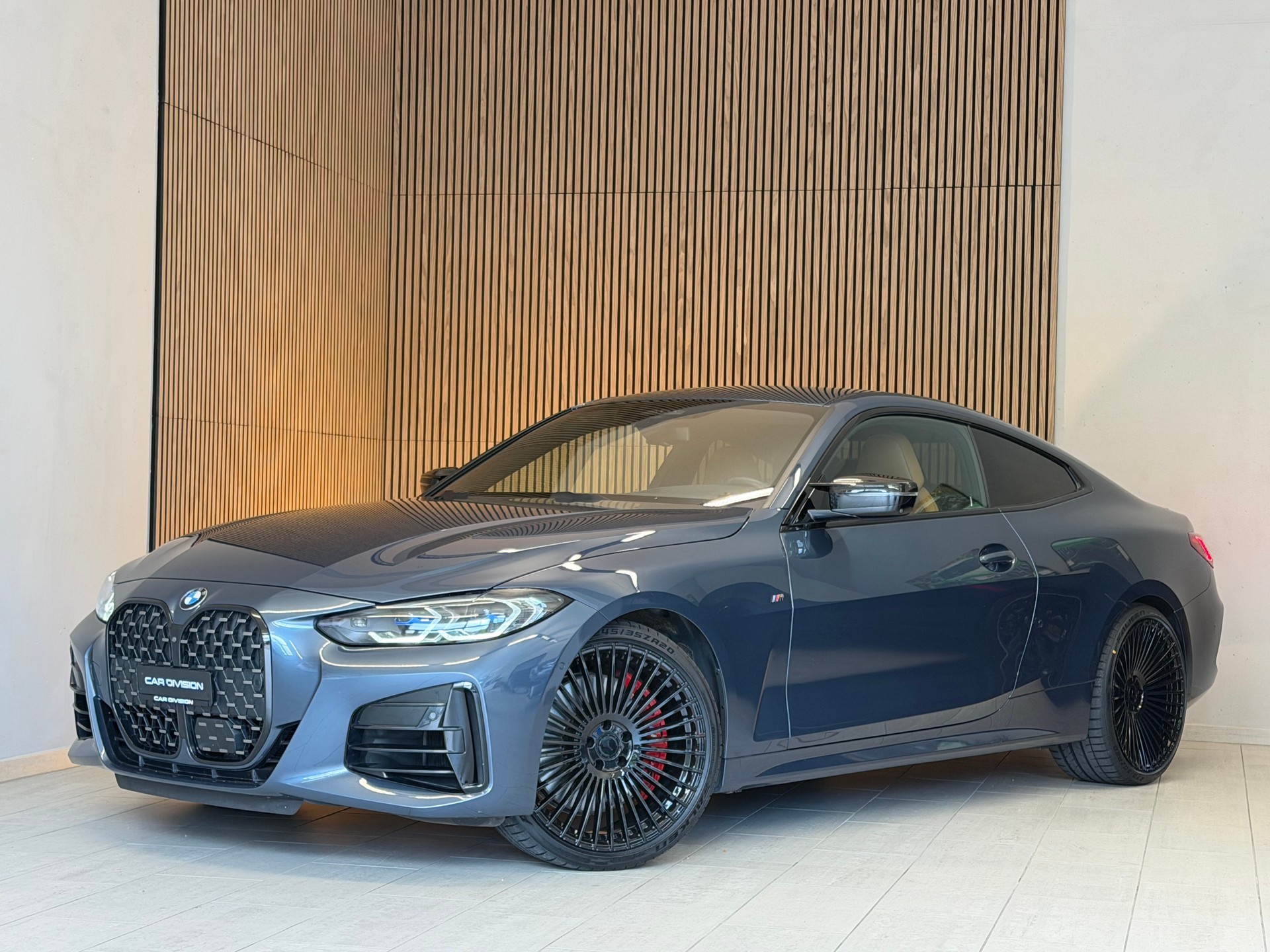 BMW M440i xDrive 48V Coupé Steptronic-image-2