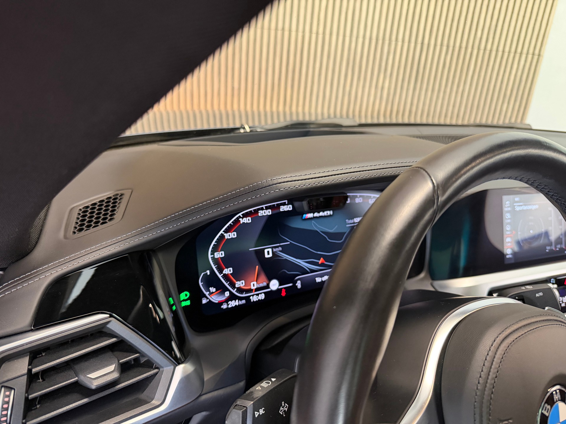 BMW M440i xDrive 48V Coupé Steptronic-image-21