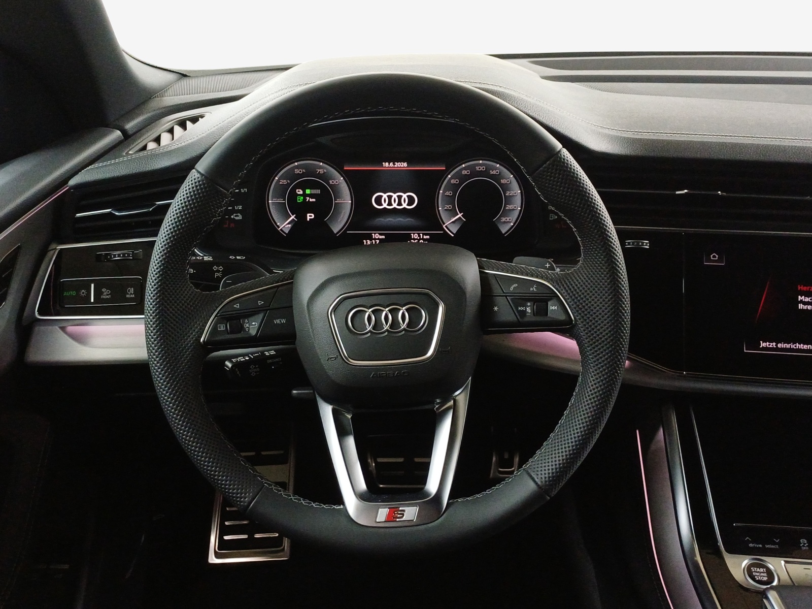AUDI Q8 SUV TFSI e quattro 290 kW Attraction tiptronic-image-9
