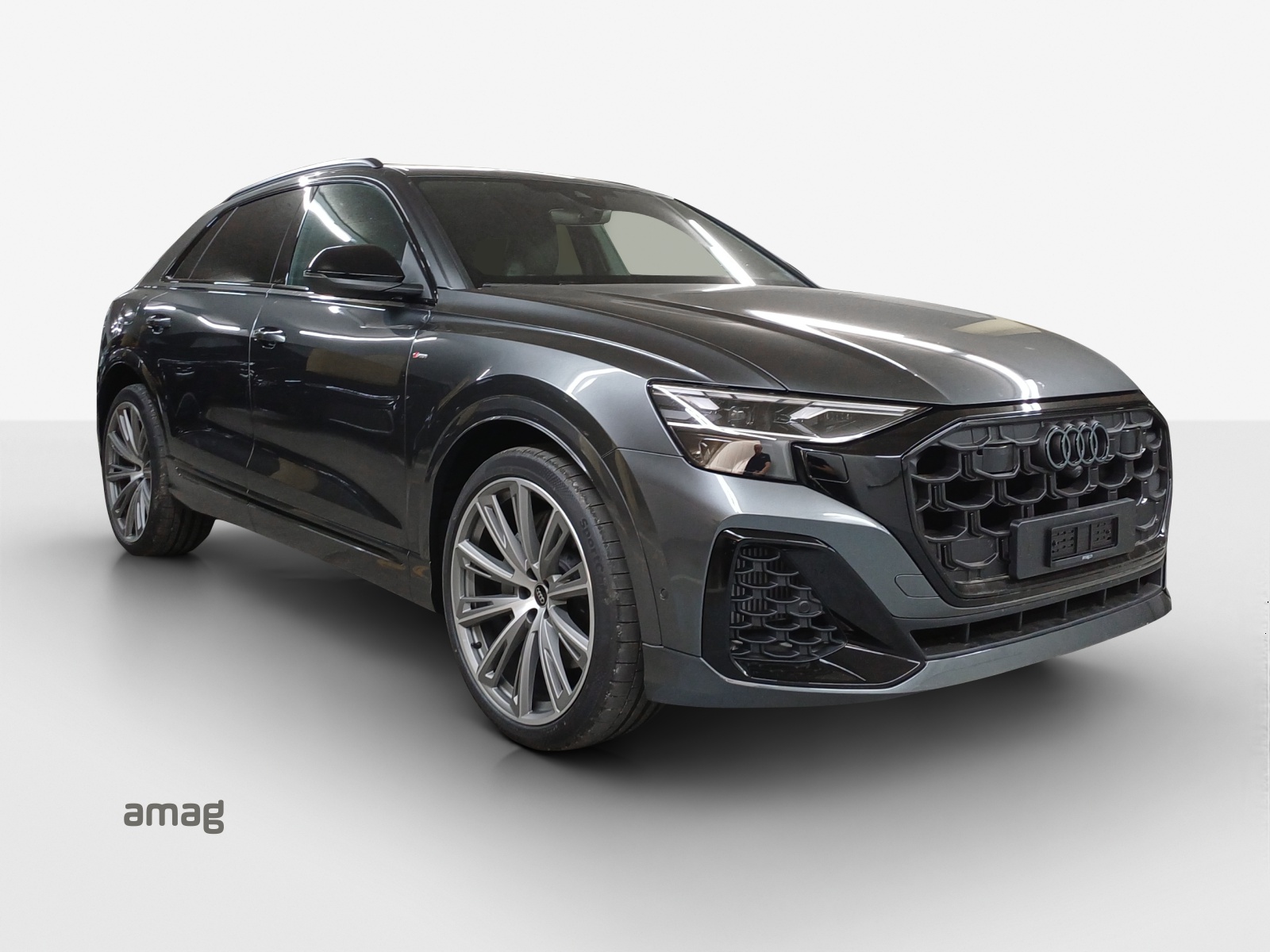 AUDI Q8 SUV TFSI e quattro 290 kW Attraction tiptronic-image-5