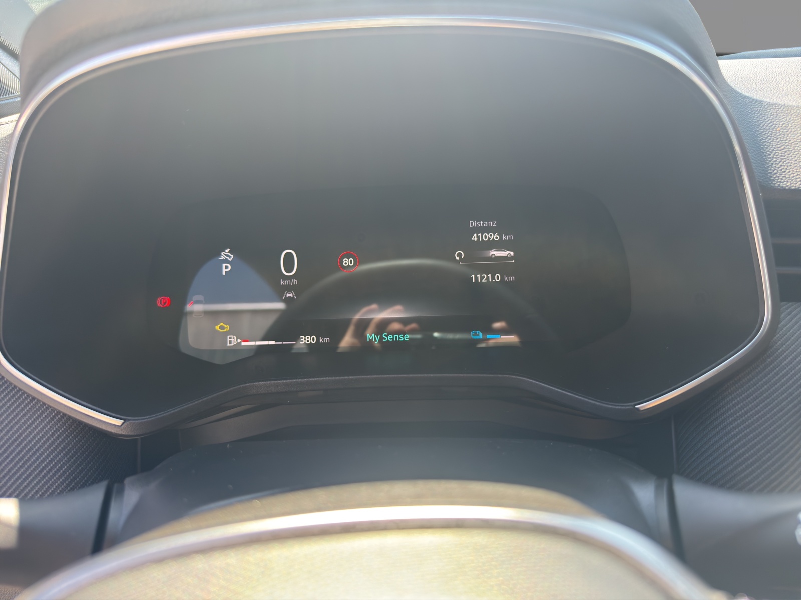 RENAULT Clio 1.6 E-Tech Esprit Alpine-image-7