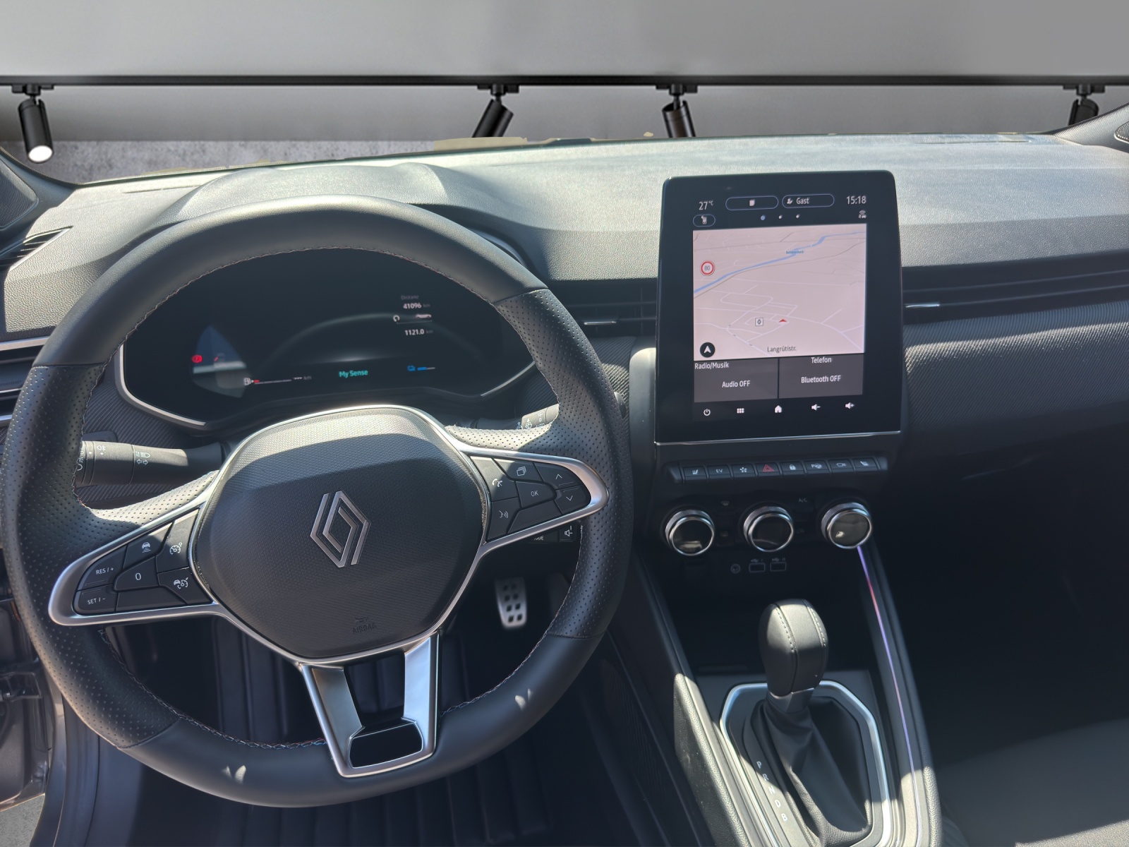 RENAULT Clio 1.6 E-Tech Esprit Alpine-image-8