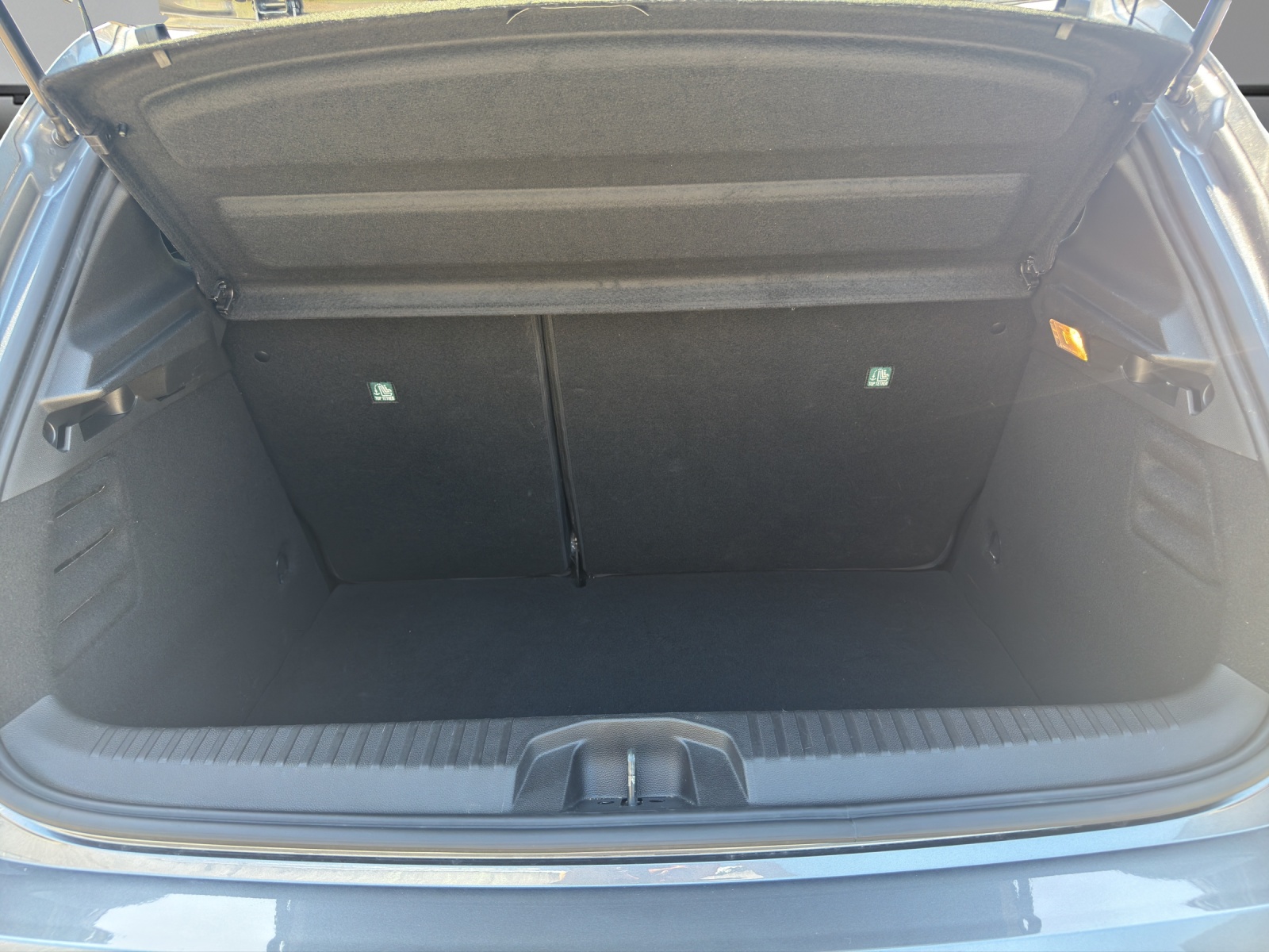 RENAULT Clio 1.6 E-Tech Esprit Alpine-image-11