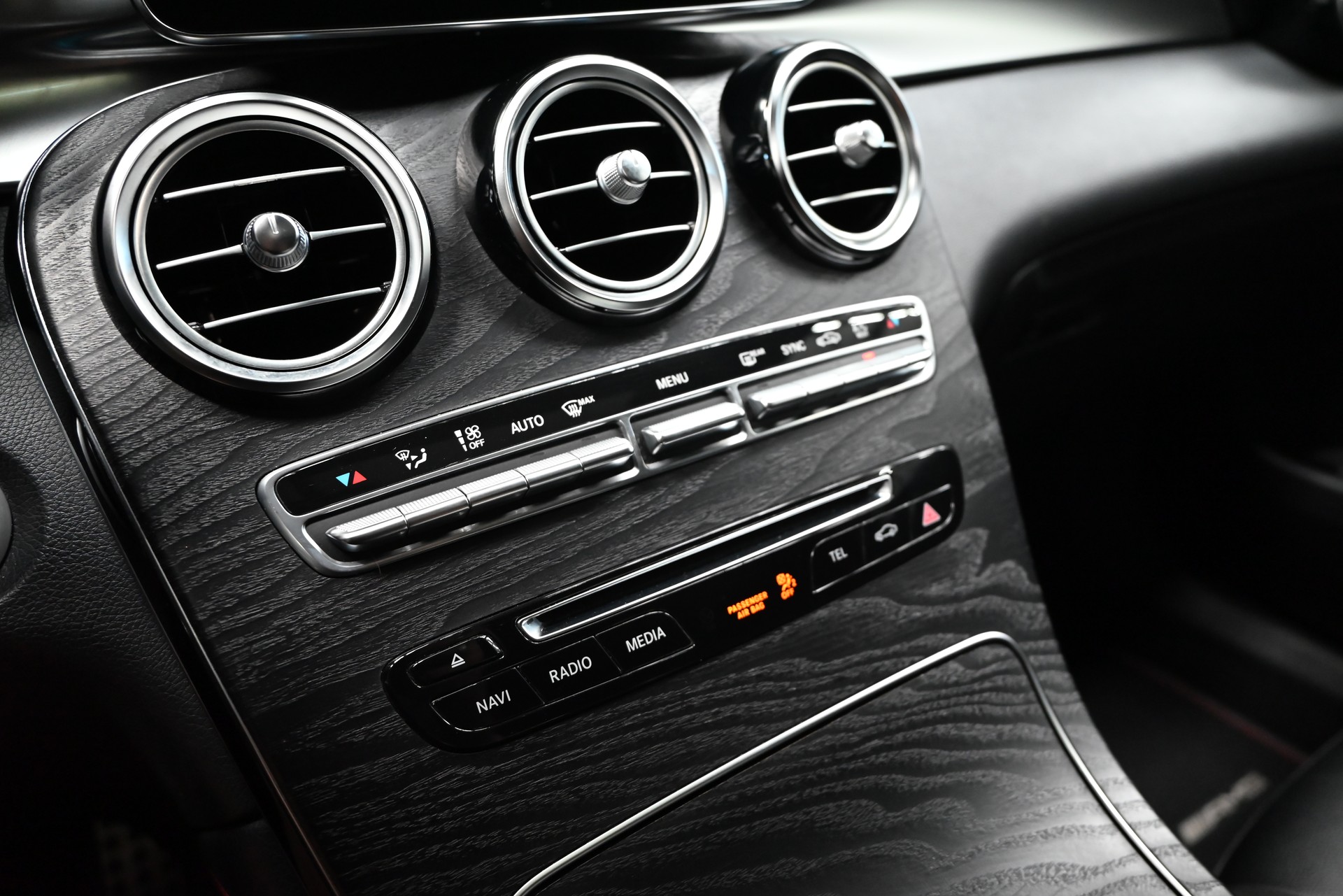 MERCEDES-BENZ GLC Coupé 43 AMG 4Matic 9G-Tronic-image-11