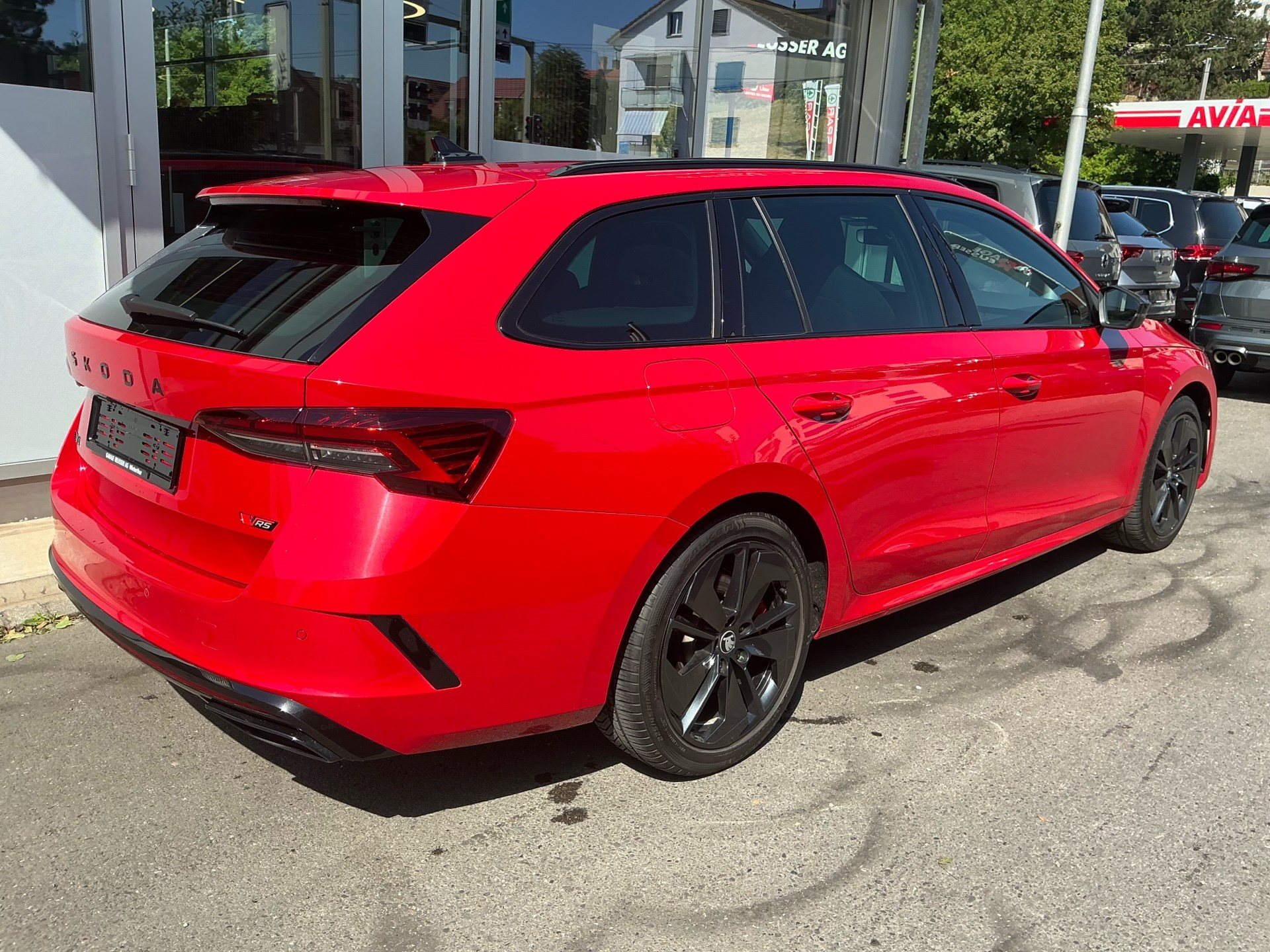 SKODA Octavia Combi 2.0 TSI RS *** 265 PS *** NEUSTES MODELL ***-showroom-element-3