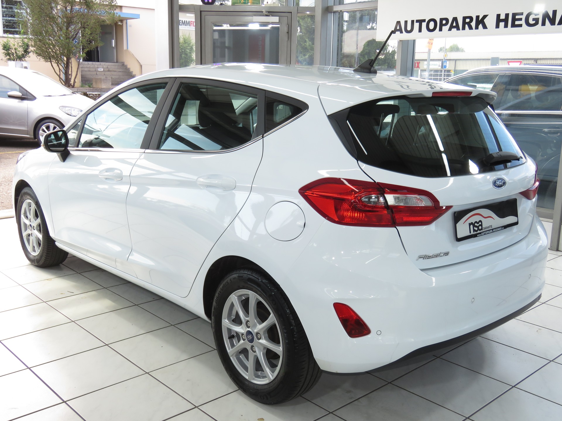 FORD Fiesta 1.0 SCTi Titanium-image-5