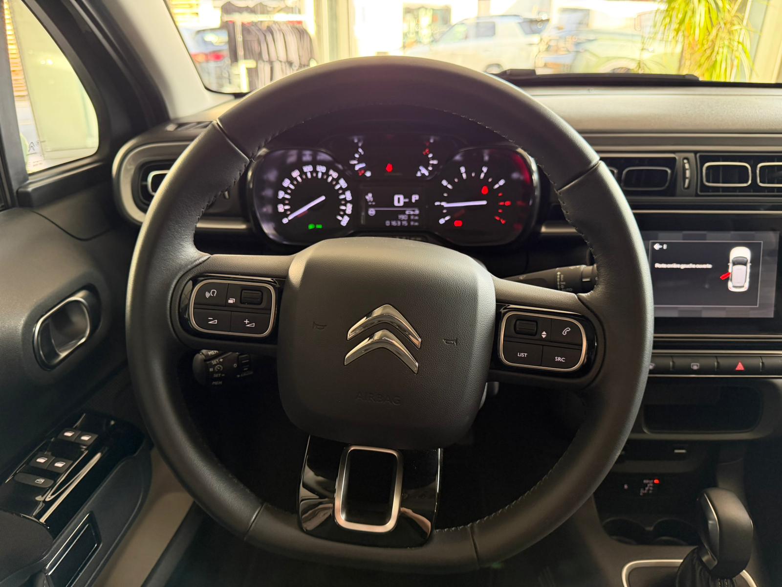 CITROEN C3 1.2i PureTech Swiss Edition EAT6-image-10
