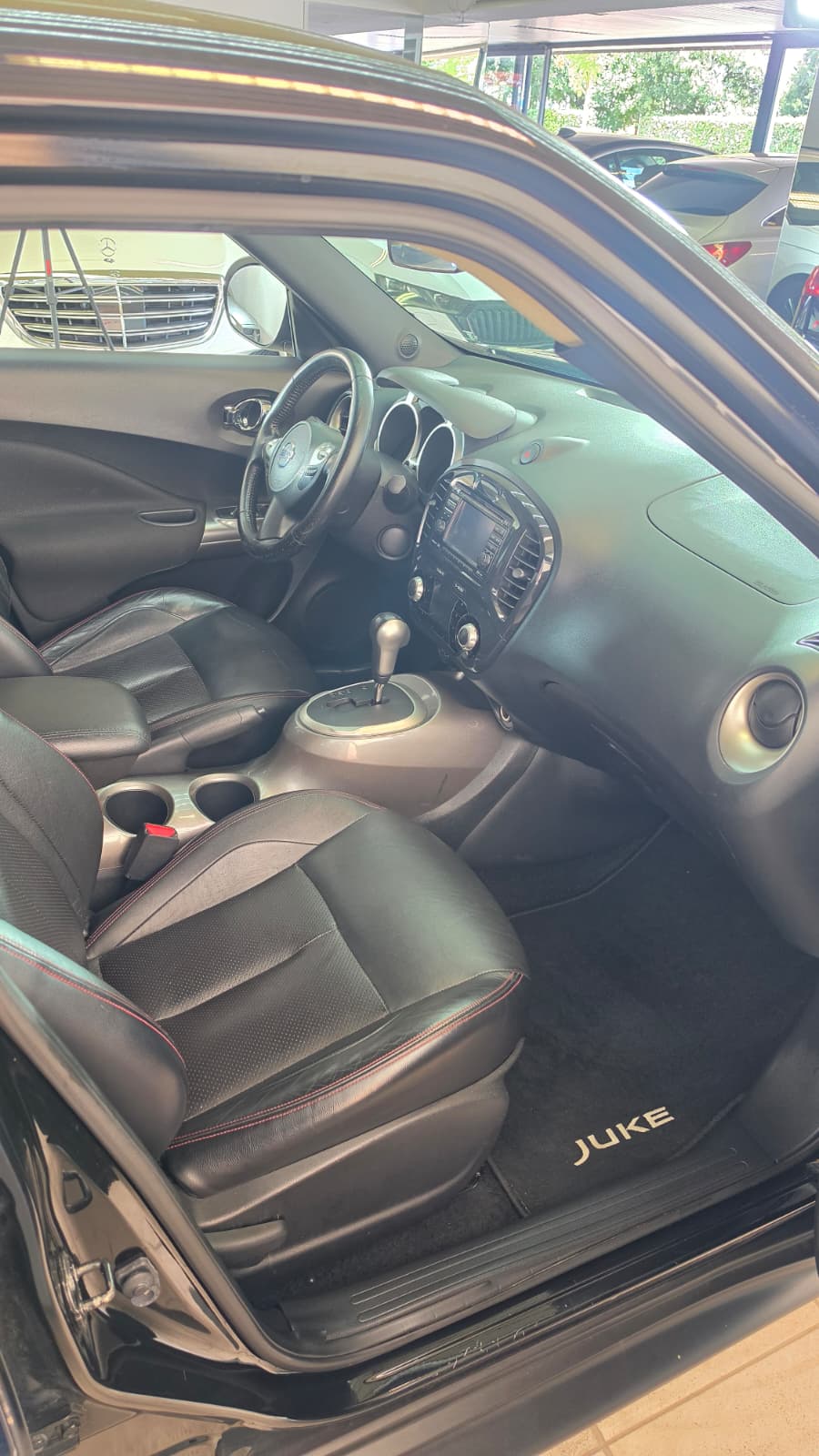 NISSAN Juke 1.6 4WD FRISCH AB MFK-image-10
