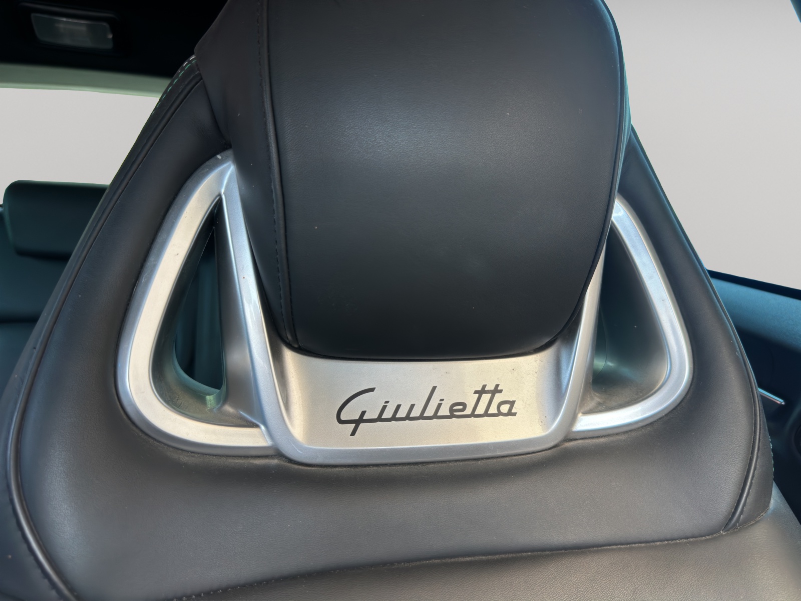 ALFA ROMEO Giulietta 1750 TBi Quadrifoglio Verde TCT-image-16