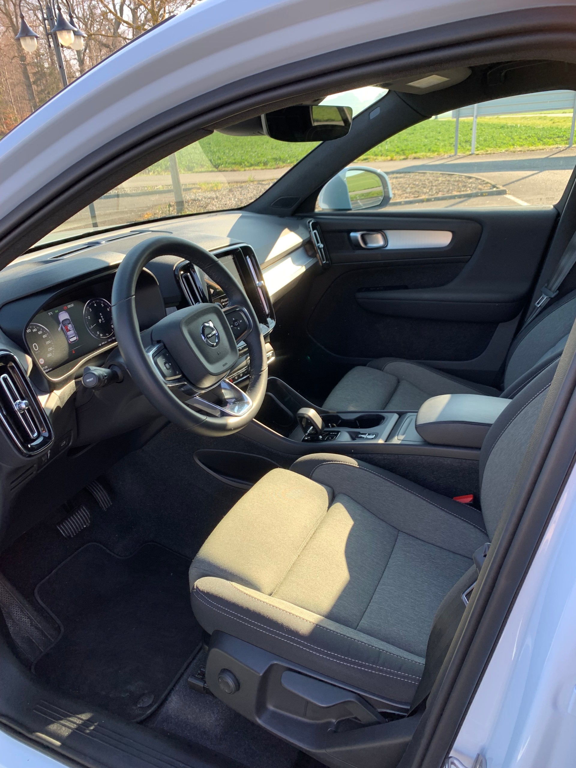 VOLVO 1.5 T2 XCITE-image-5
